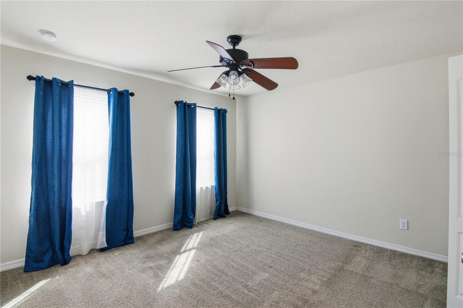 Image 41 of 57 For 6049 Fender Court