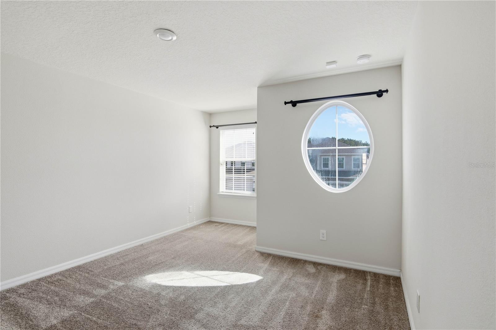 Image 43 of 57 For 6049 Fender Court