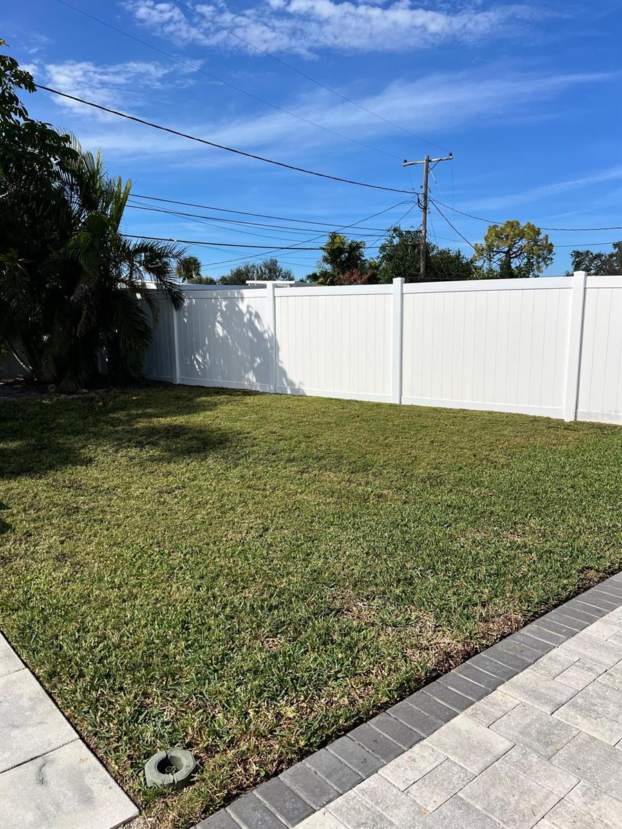 Image 12 of 34 For 5235 40th Street S