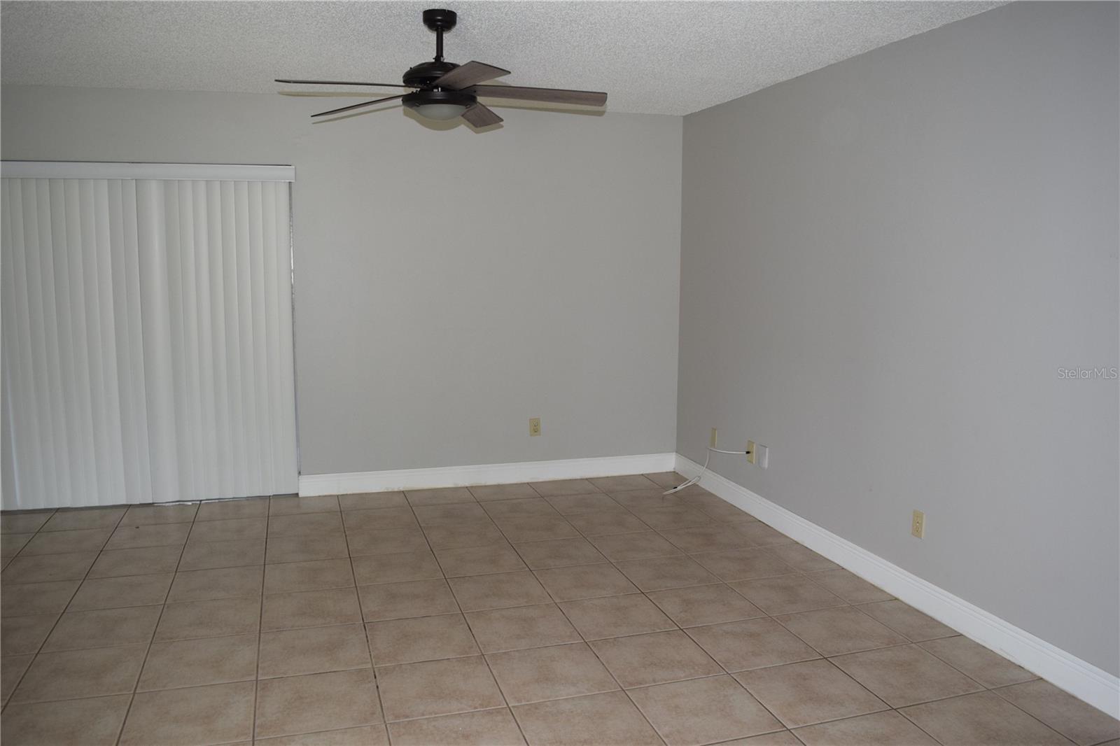 Image 6 of 25 For 4835 Landover Circle