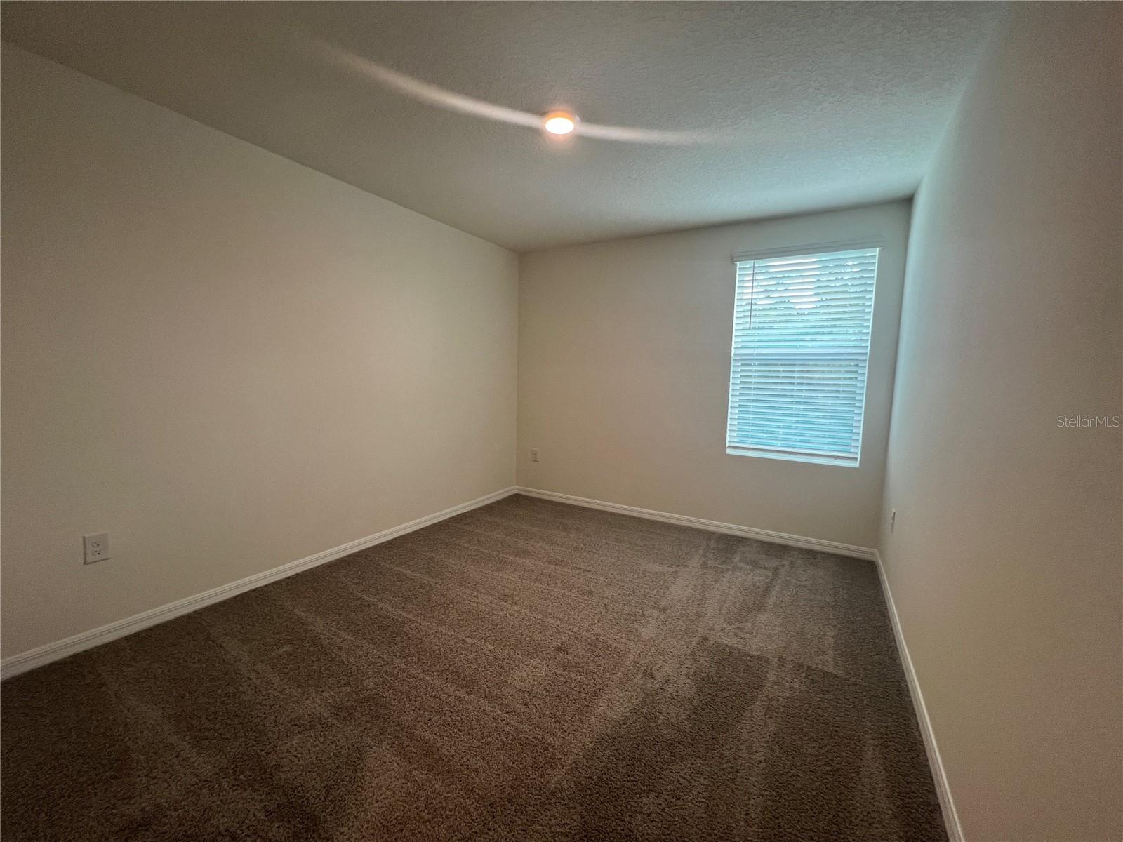 Image 4 of 9 For 347 Preston Cove Drive