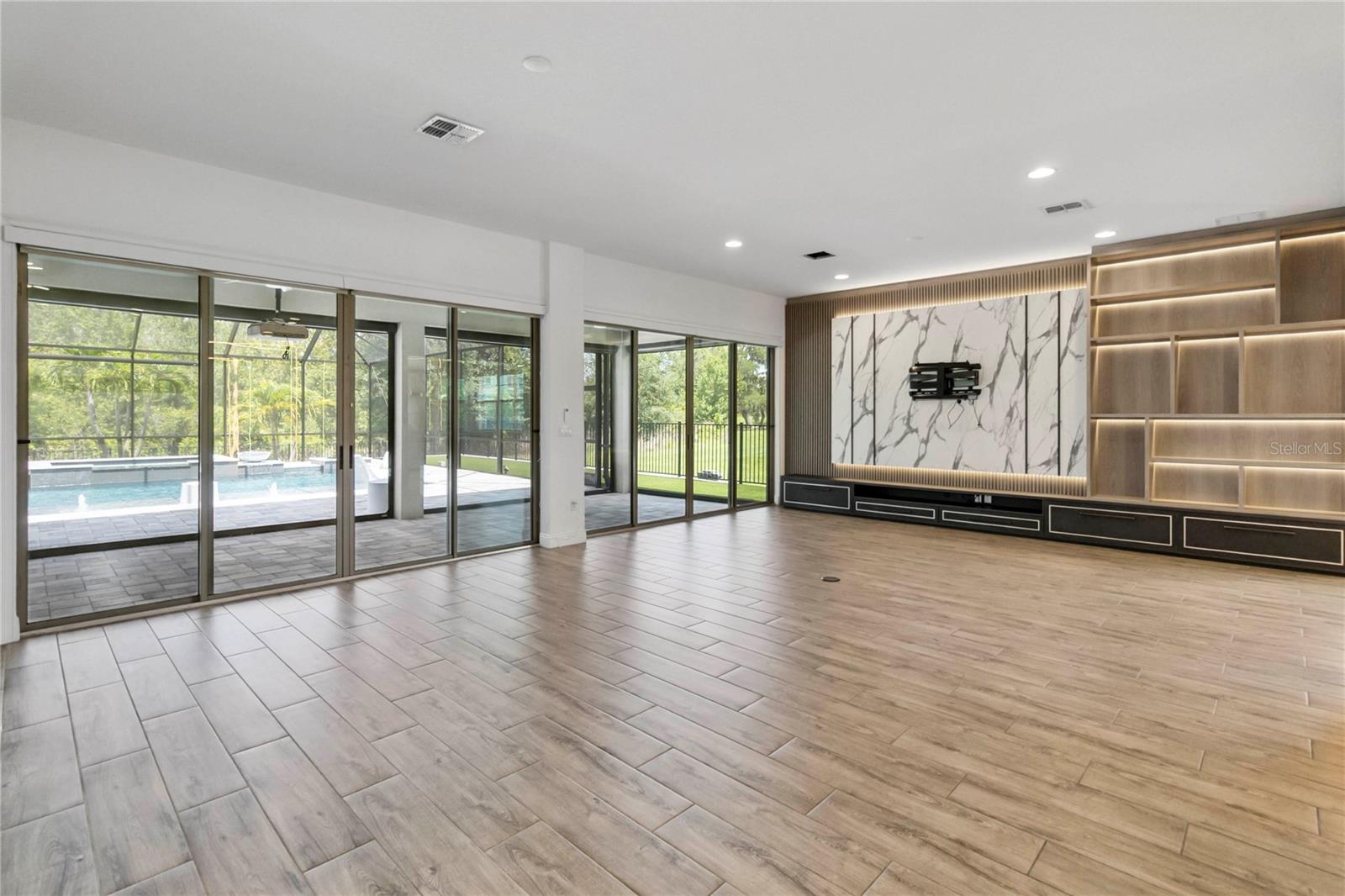 Image 21 of 68 For 13217 Bromborough Drive