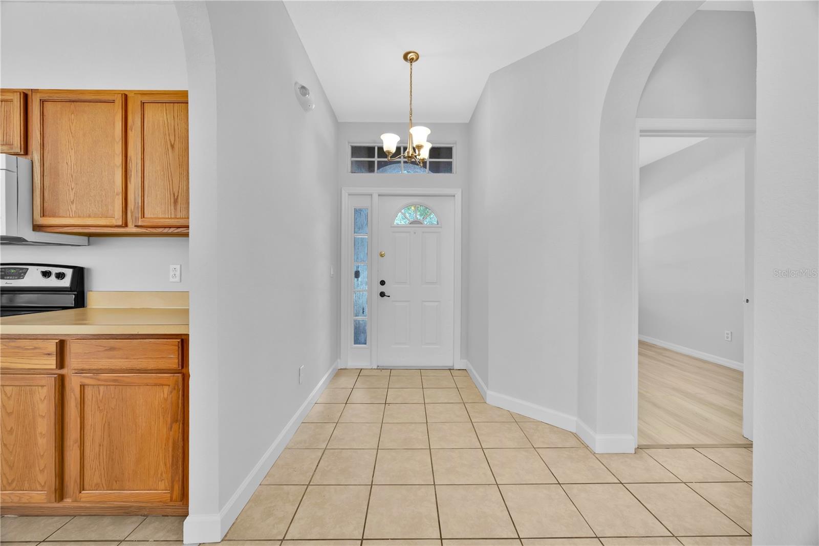 Image 5 of 25 For 164 Cork Way