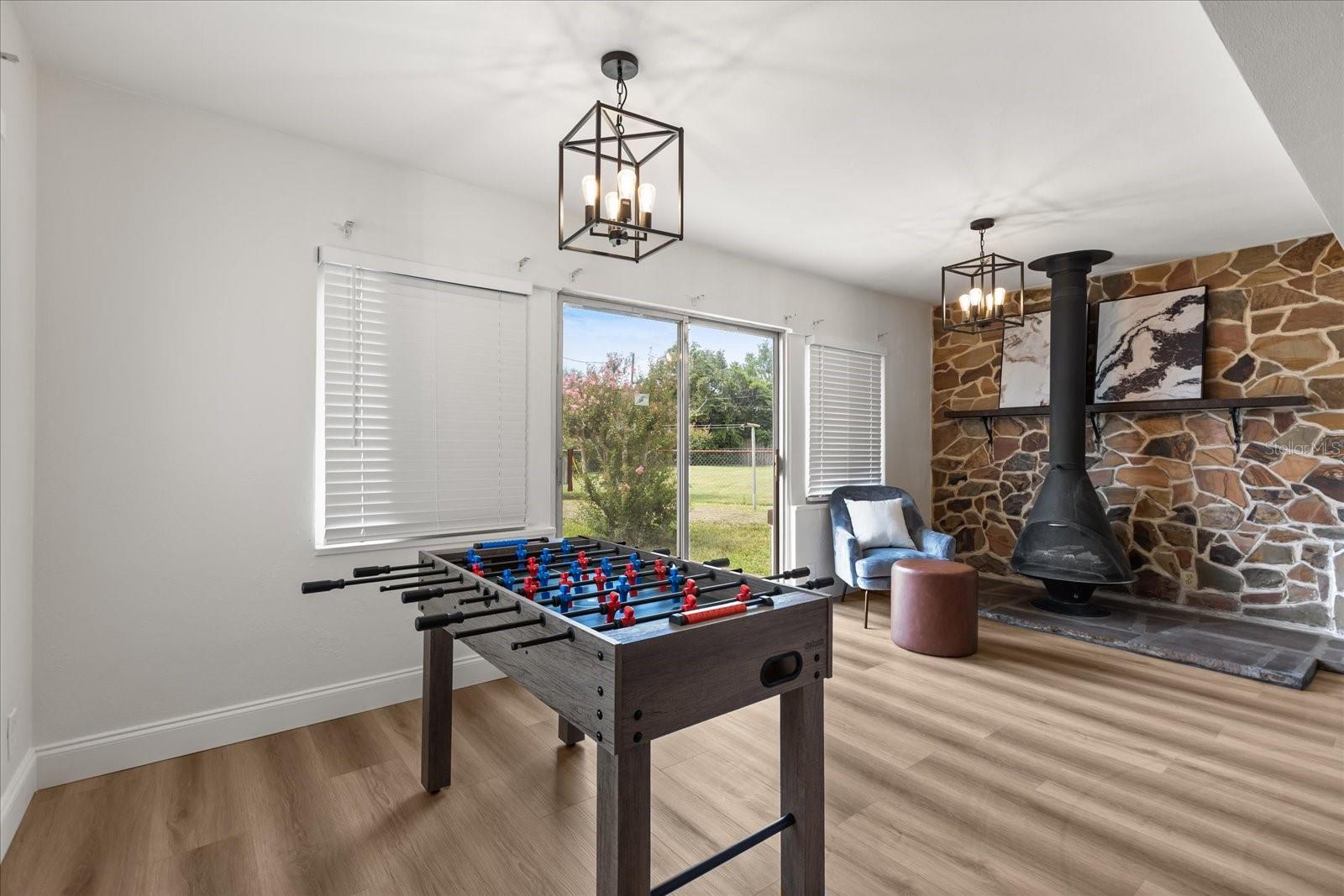Image 13 of 36 For 5402 Kingswood Drive