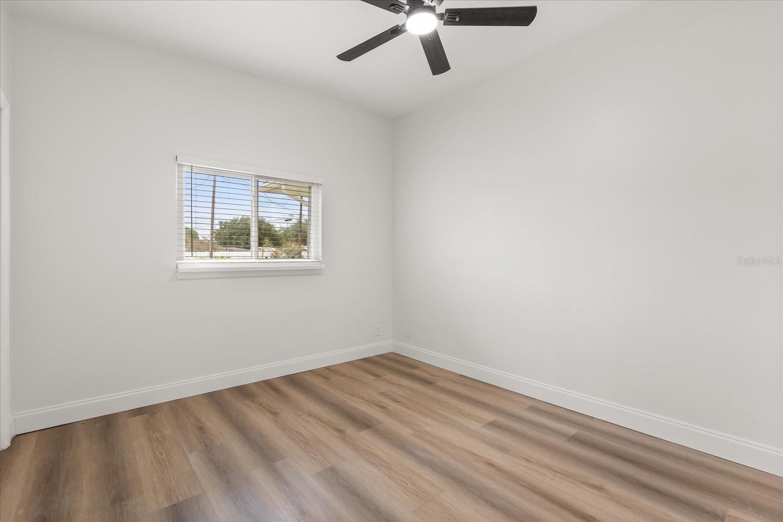 Image 20 of 36 For 5402 Kingswood Drive