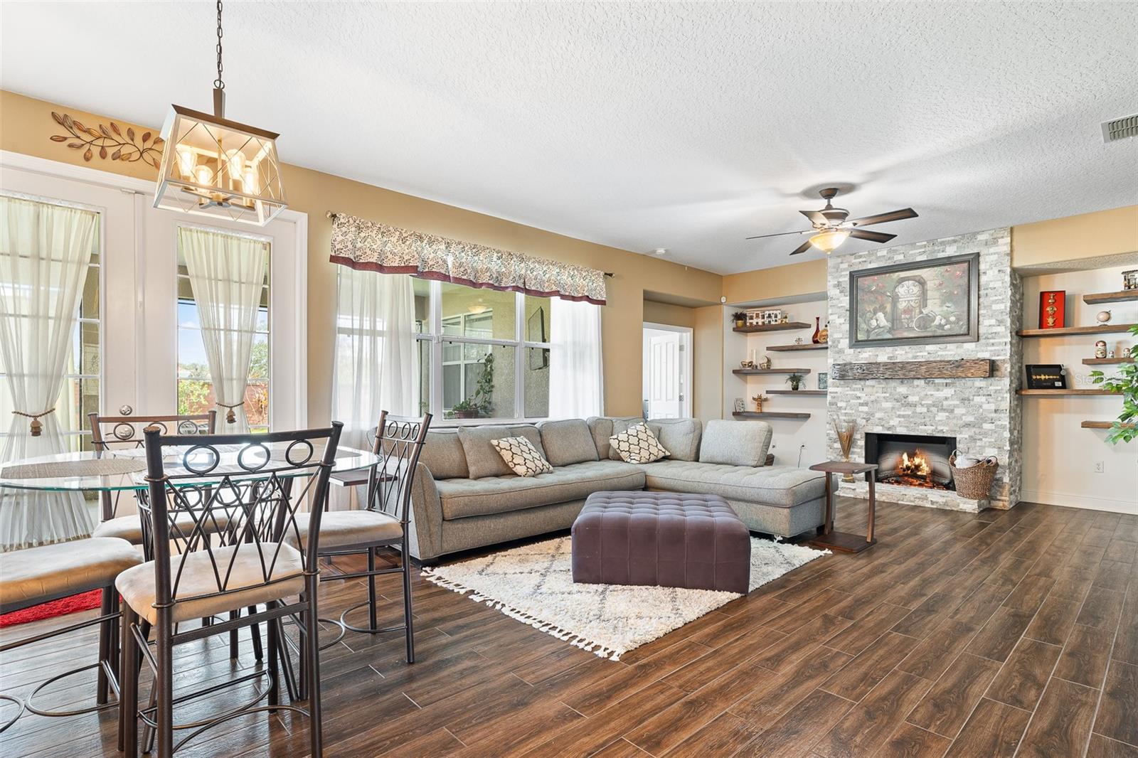 Image 3 of 70 For 4906 Stone Acres Circle