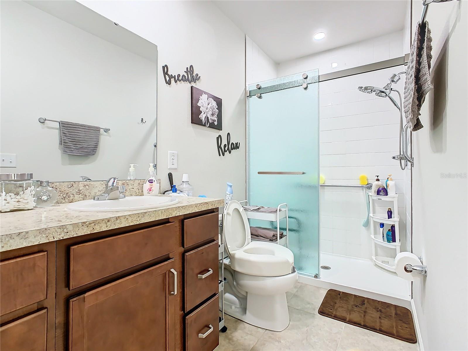 Image 16 of 33 For 1492 Haines Drive