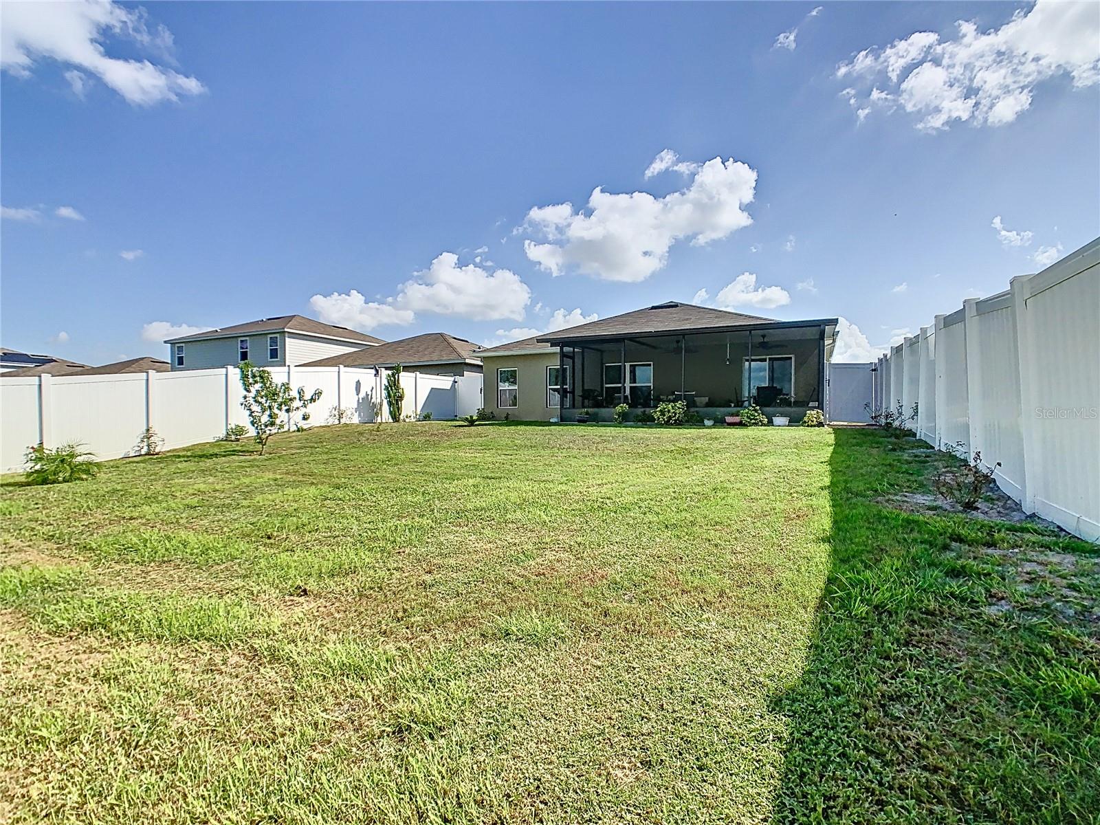 Image 25 of 33 For 1492 Haines Drive