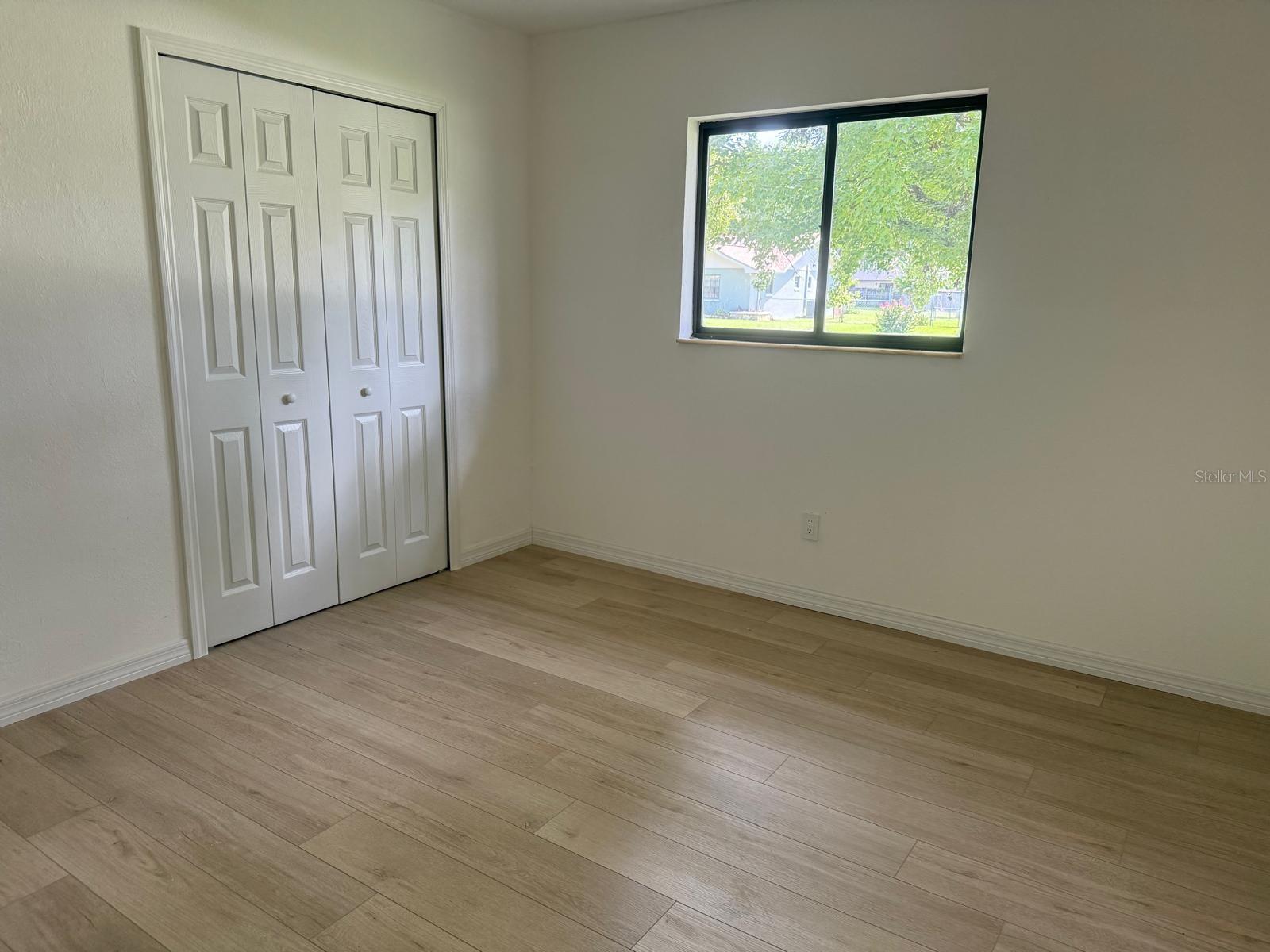 Image 32 of 42 For 5021 4th Street