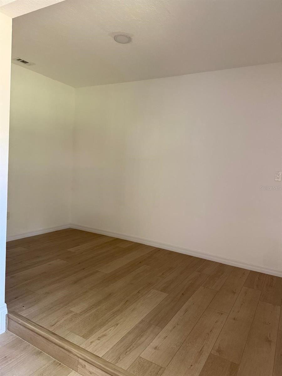 Image 34 of 42 For 5021 4th Street