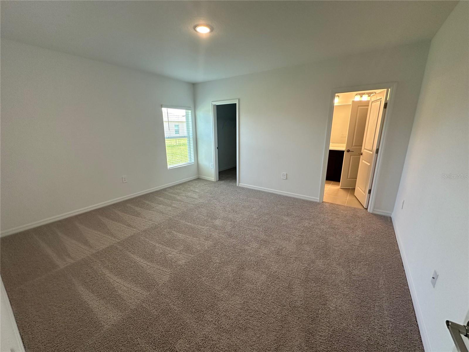 Image 11 of 12 For 255 Amber Way