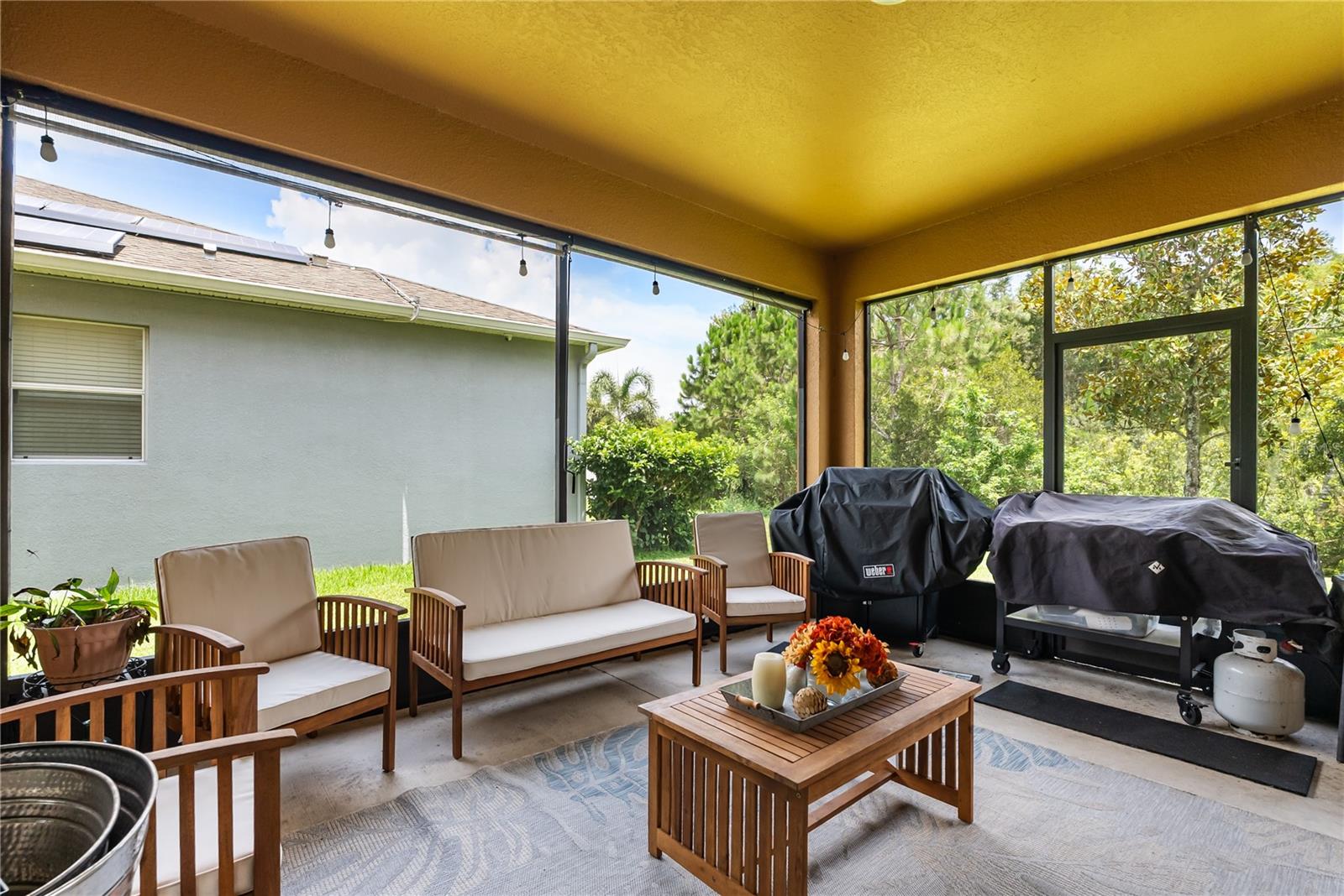 Image 14 of 17 For 2182 Crosston Circle