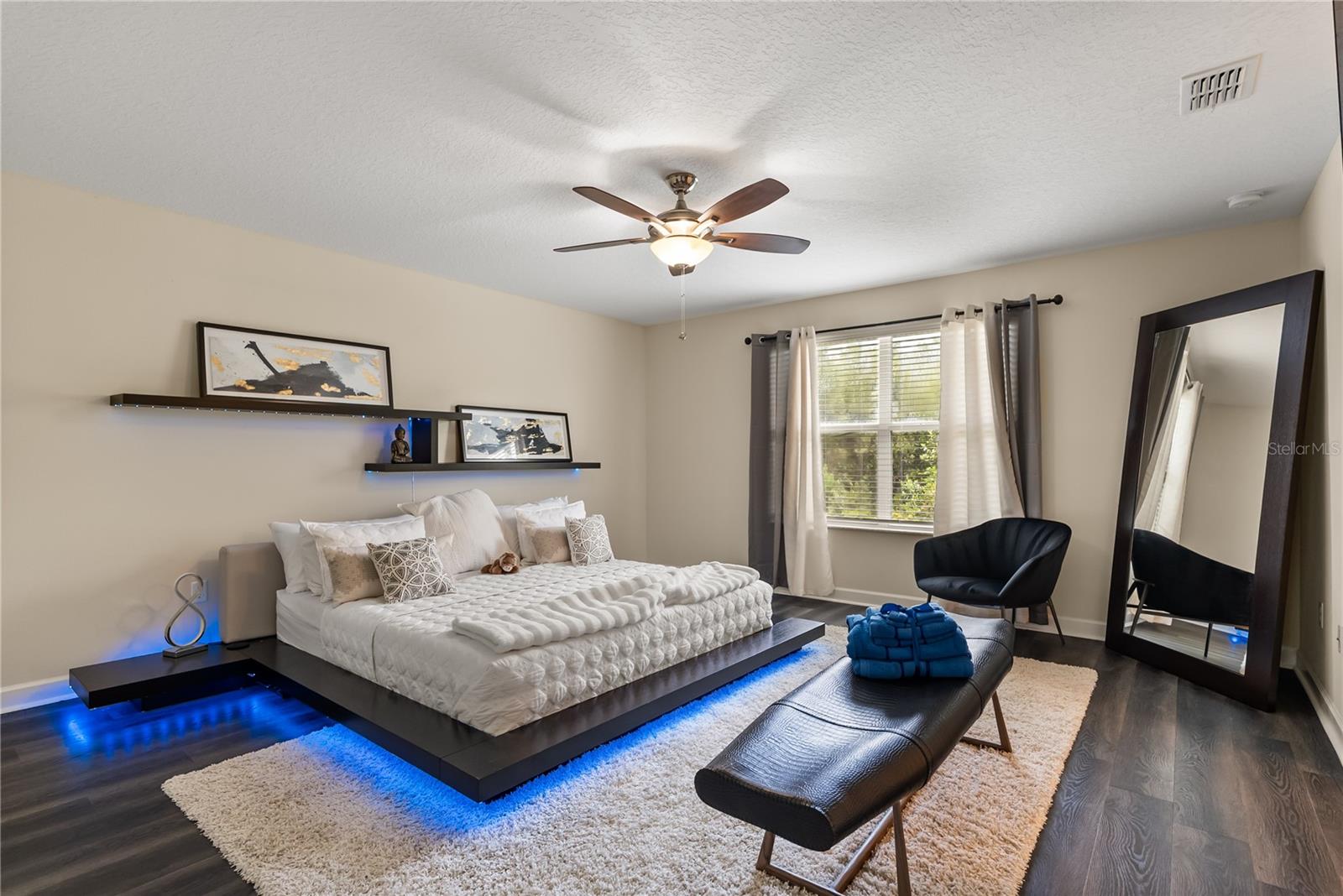 Image 8 of 17 For 2182 Crosston Circle
