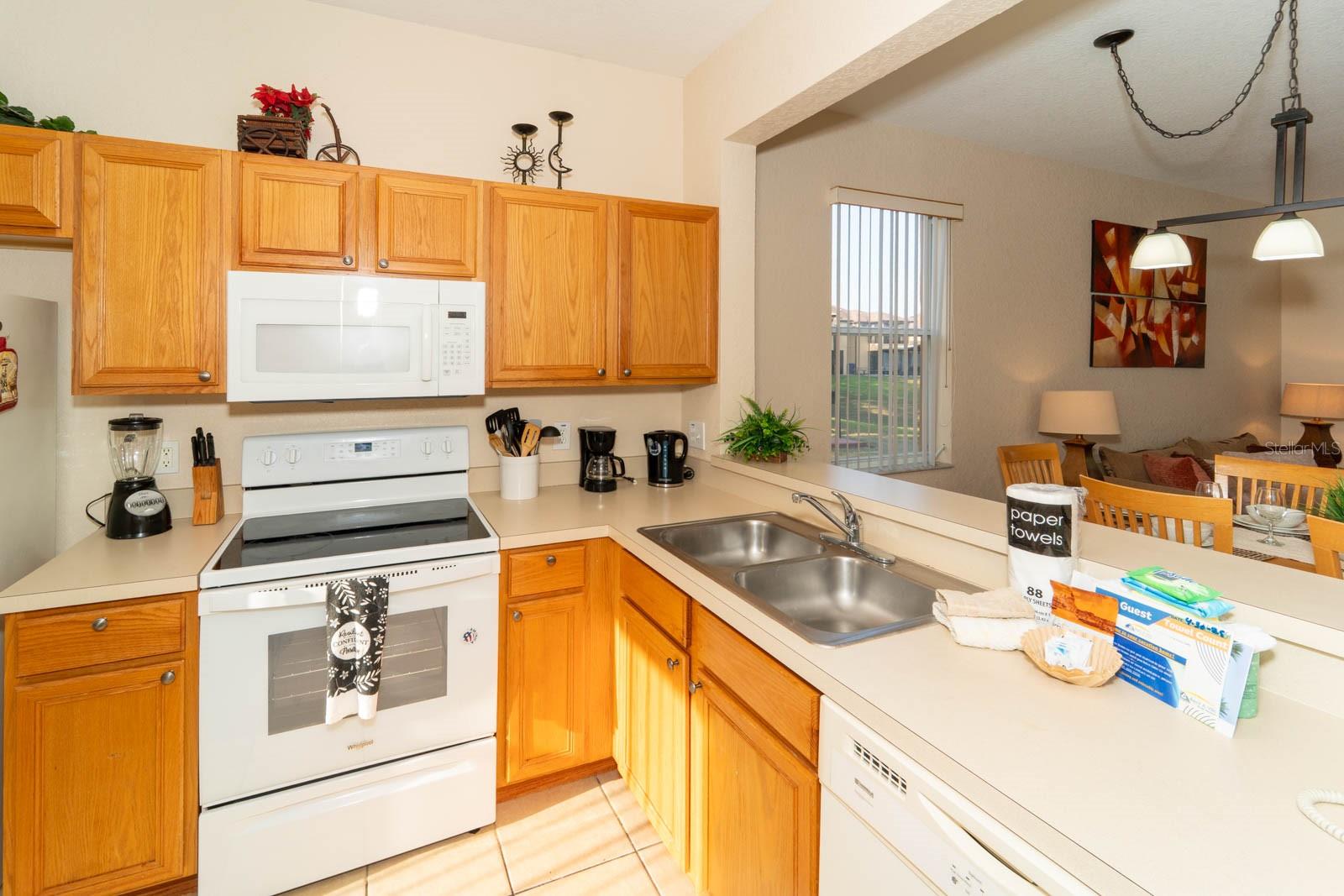 Image 10 of 53 For 2205 Calabria Avenue