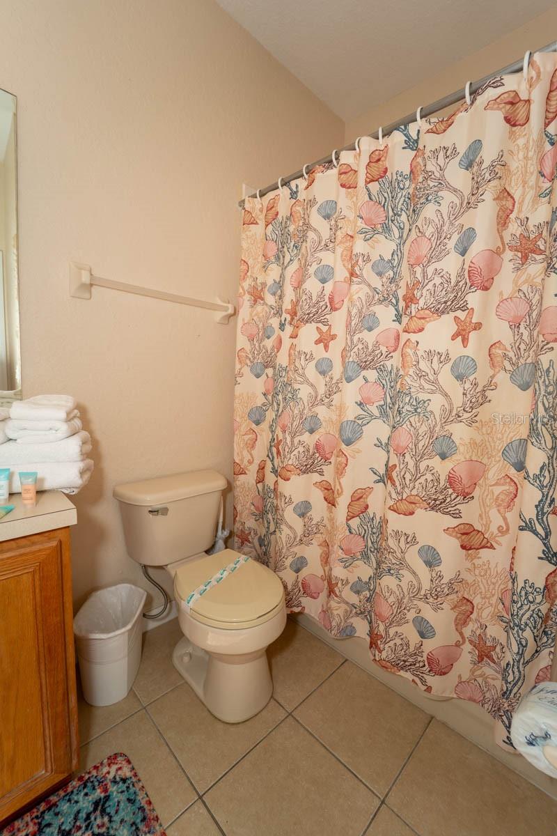 Image 23 of 53 For 2205 Calabria Avenue