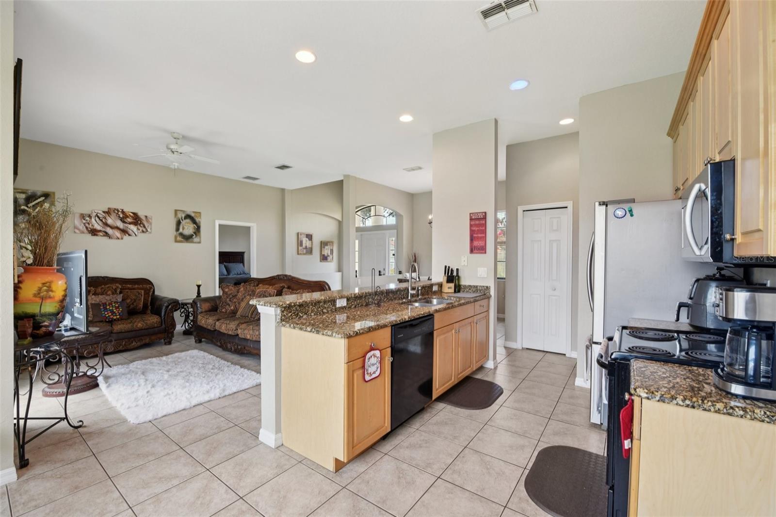 Image 14 of 44 For 435 Caraway Drive
