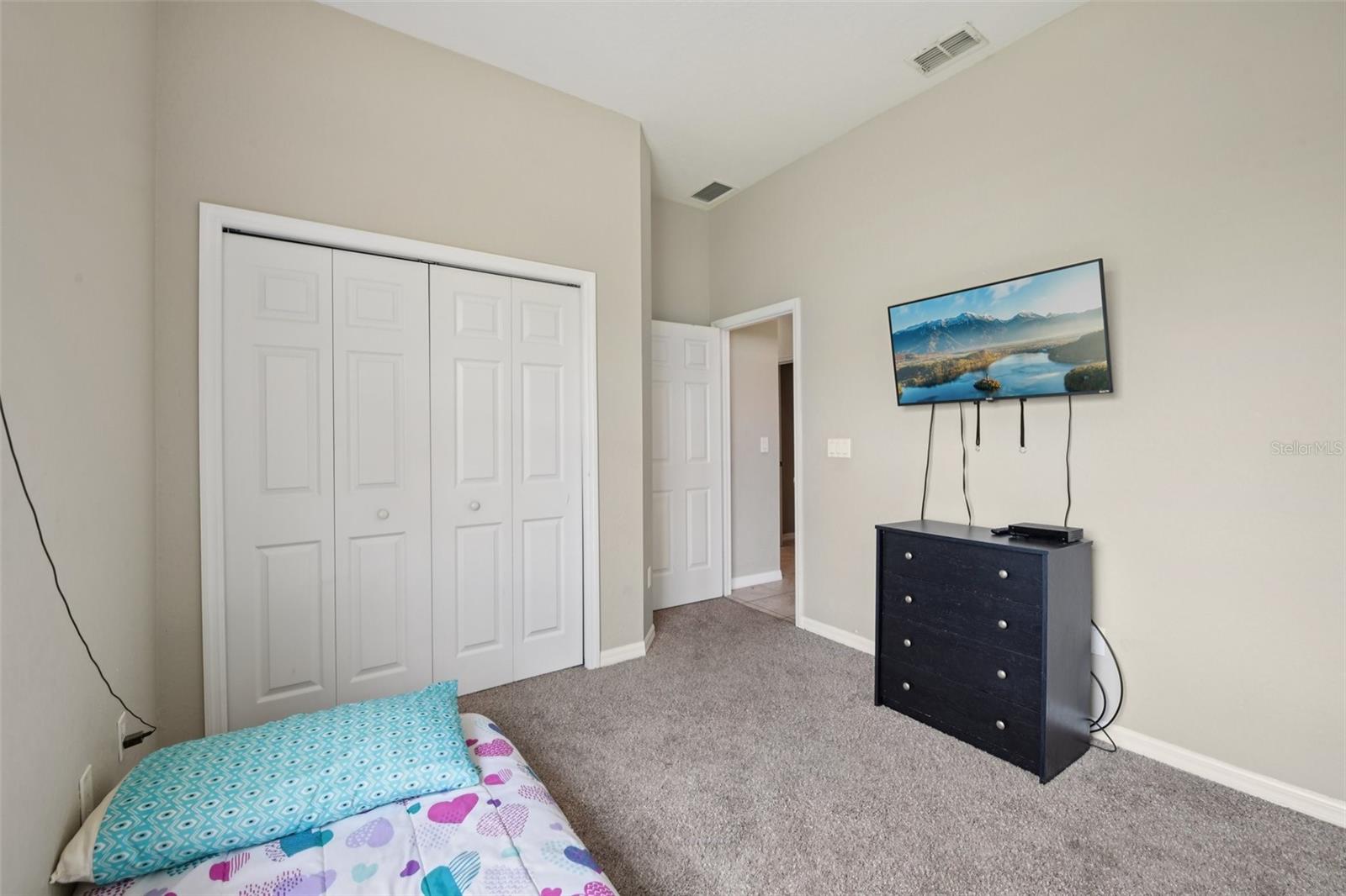 Image 24 of 44 For 435 Caraway Drive