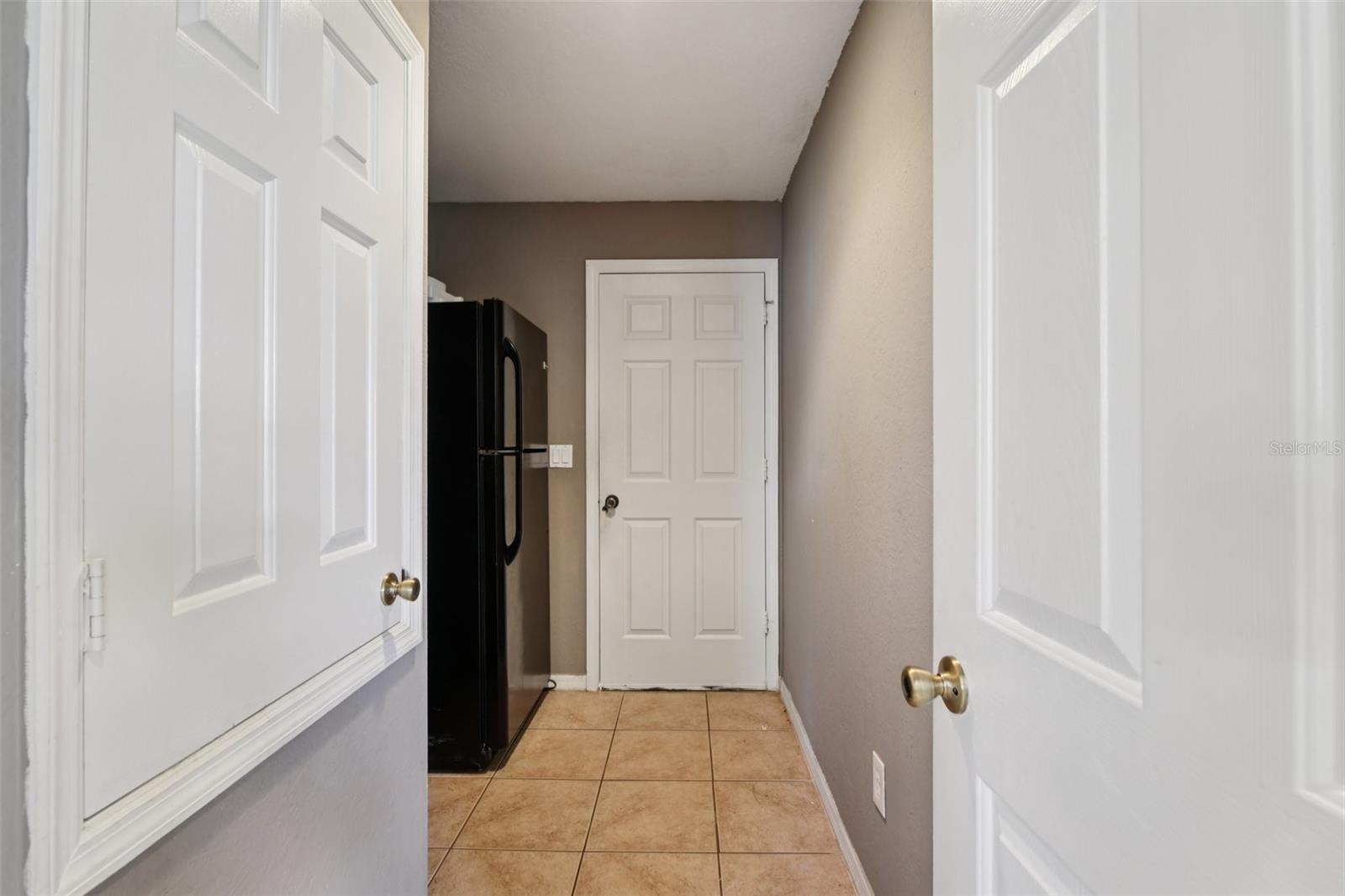 Image 28 of 44 For 435 Caraway Drive