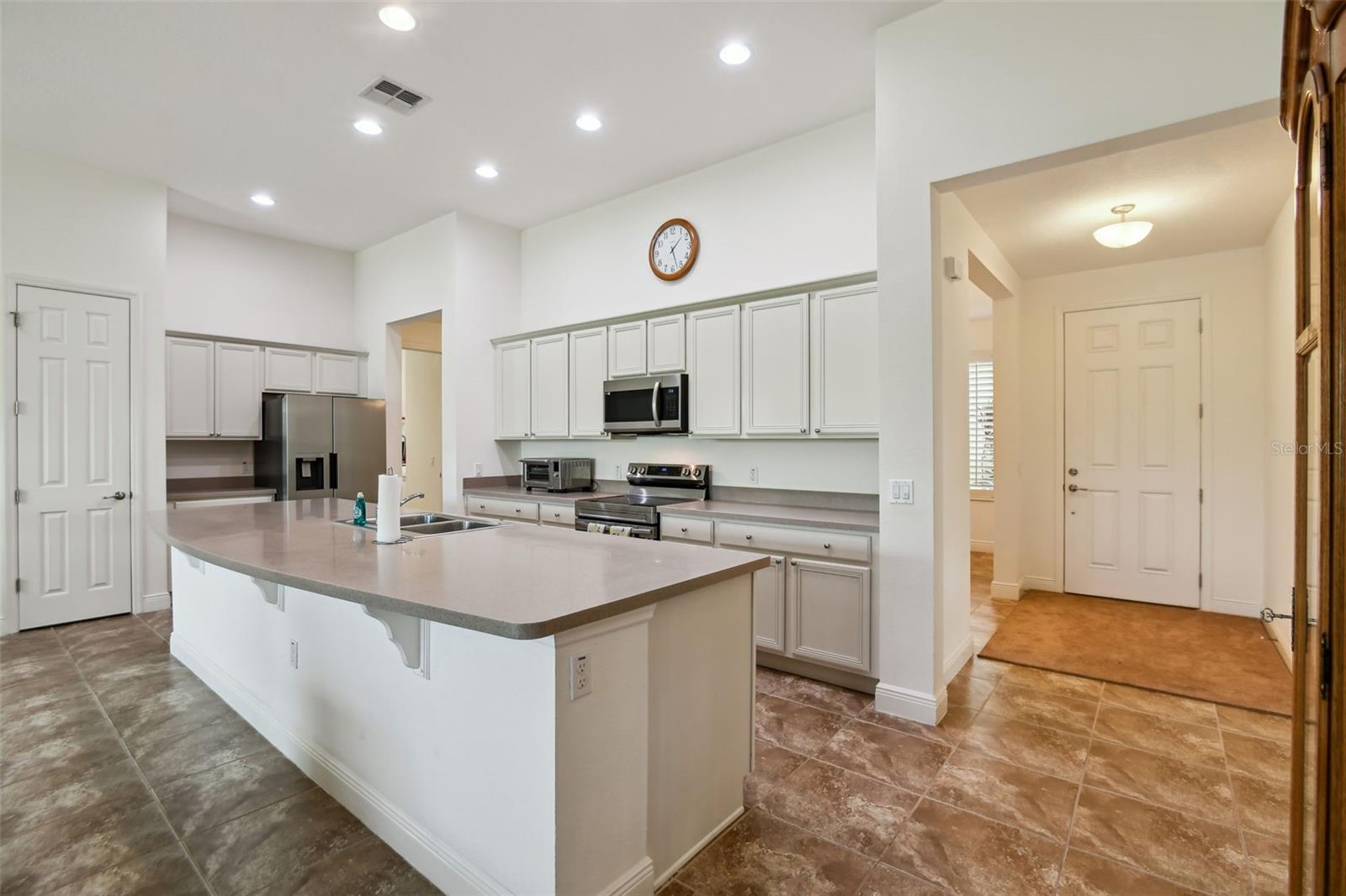 Image 10 of 54 For 531 Villa Park Road
