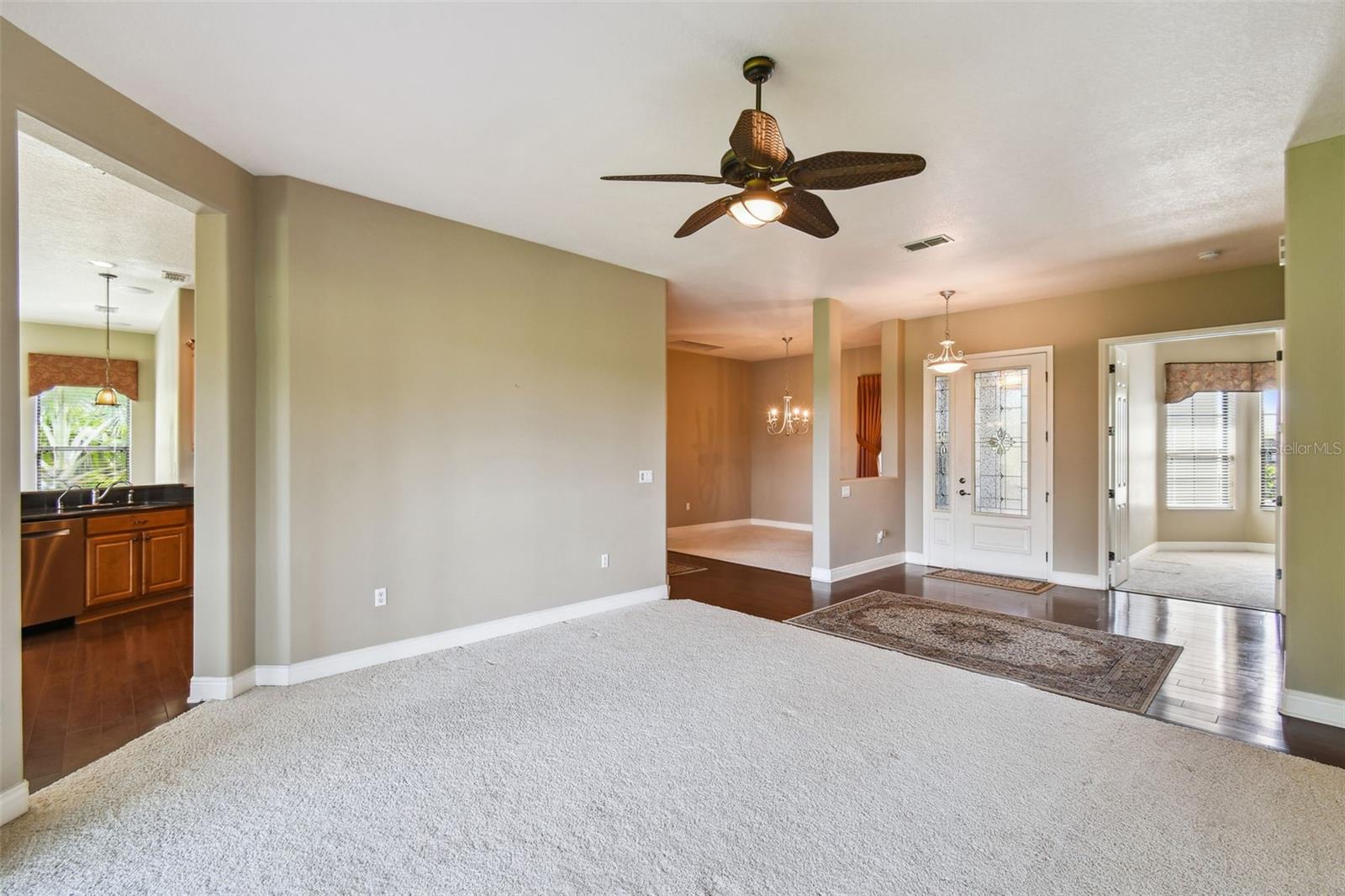 Image 10 of 64 For 313 Santa Barbara Lane