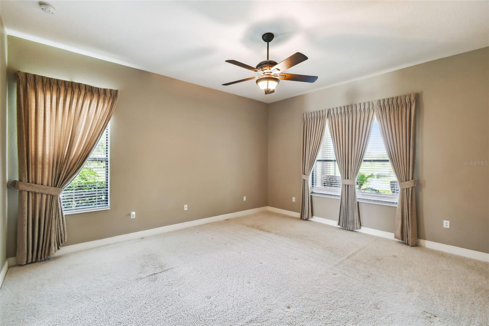 Image 25 of 64 For 313 Santa Barbara Lane