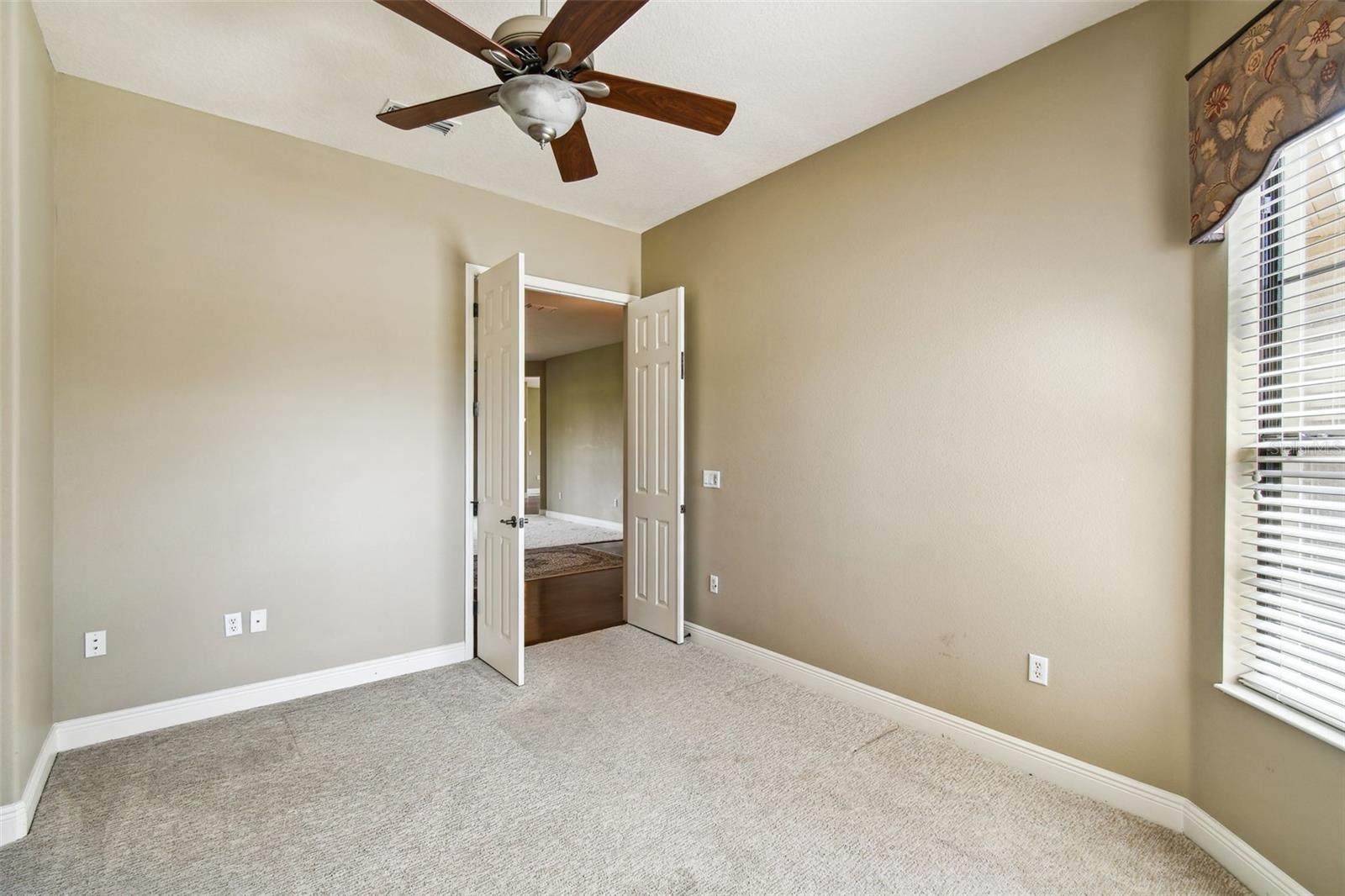 Image 35 of 64 For 313 Santa Barbara Lane