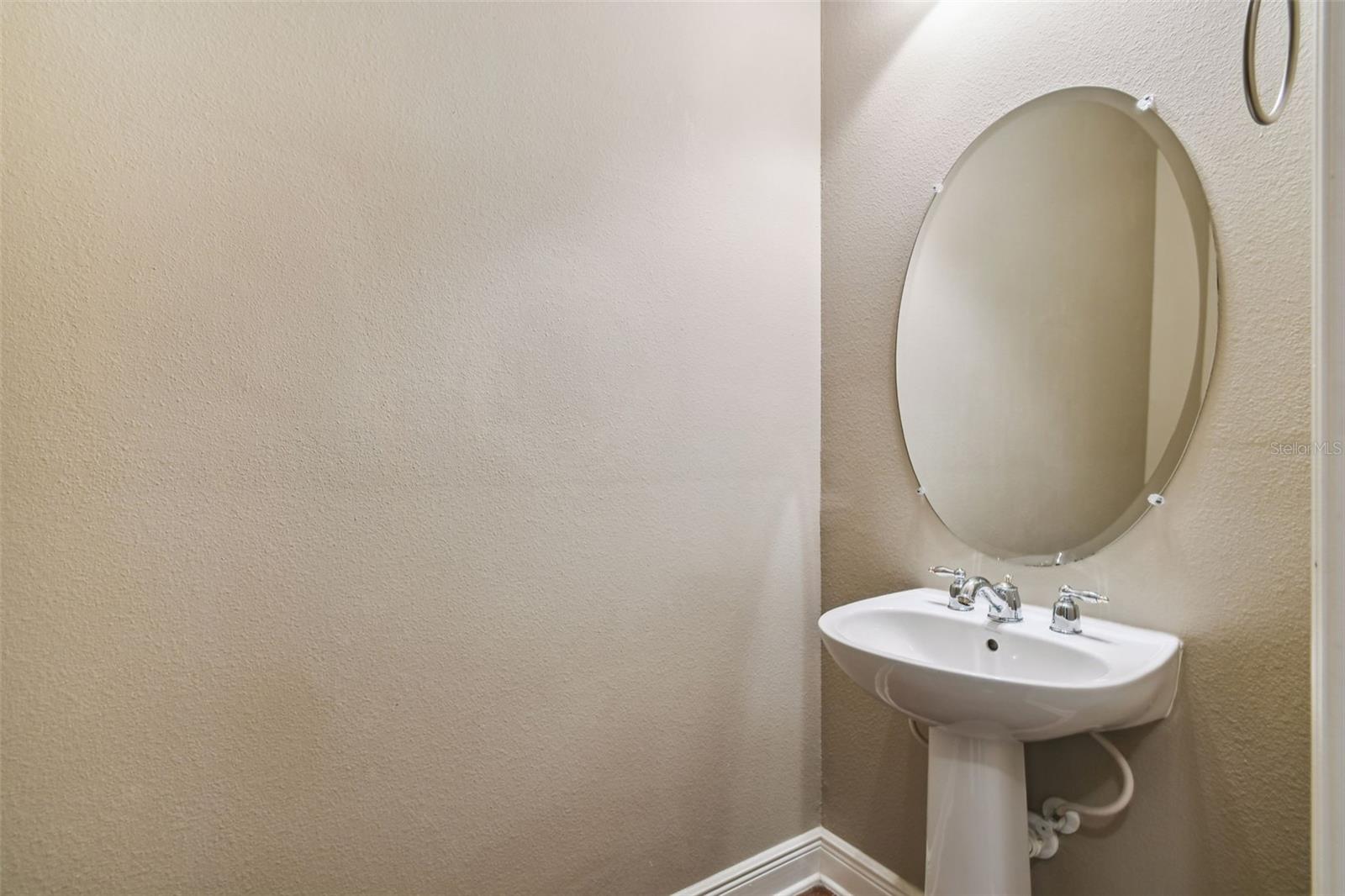 Image 38 of 64 For 313 Santa Barbara Lane