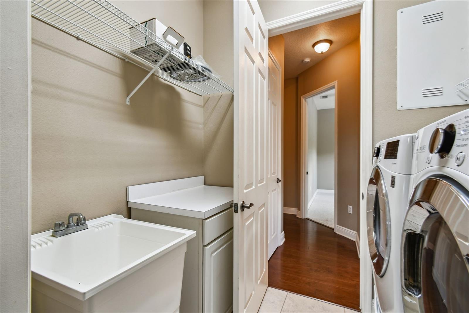 Image 40 of 64 For 313 Santa Barbara Lane