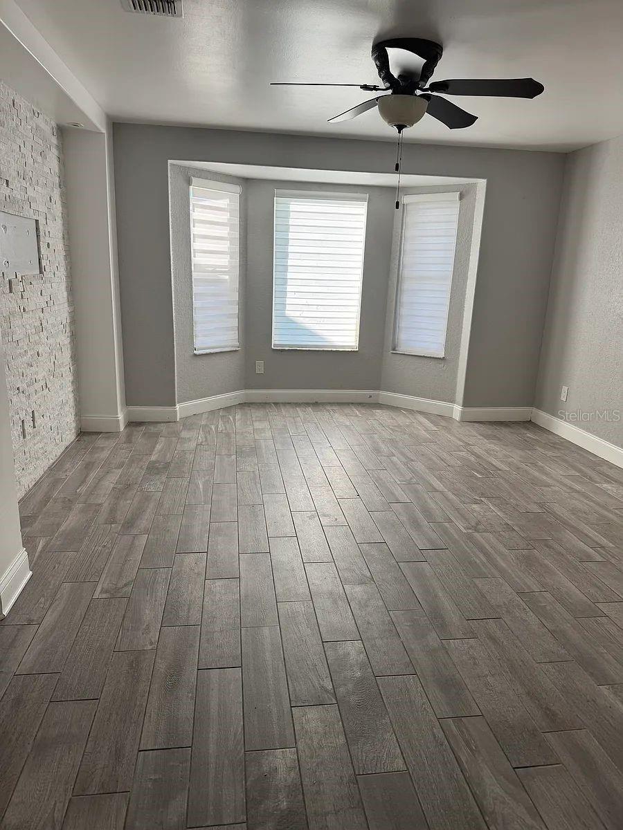 Image 3 of 28 For 218 Kellwood Court