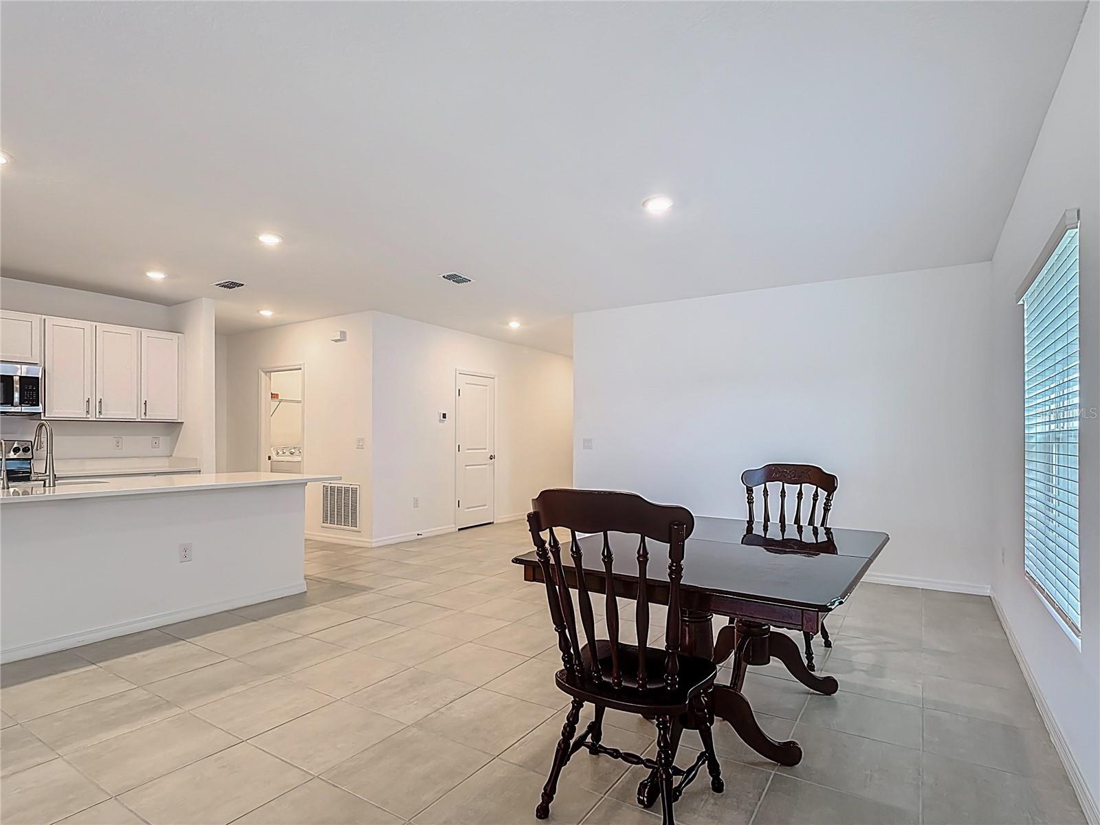 Image 13 of 56 For 243 Amber Way