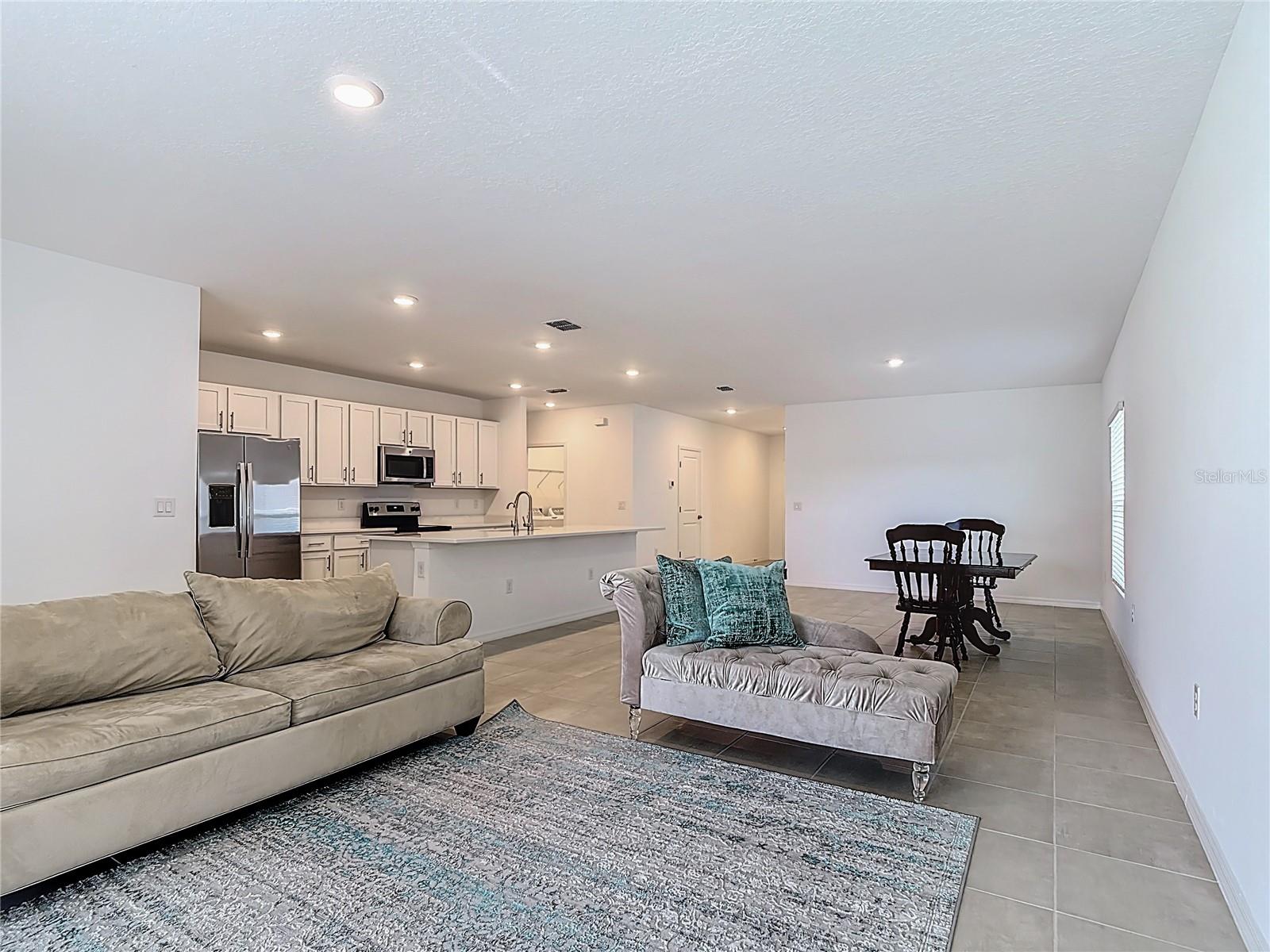 Image 17 of 56 For 243 Amber Way
