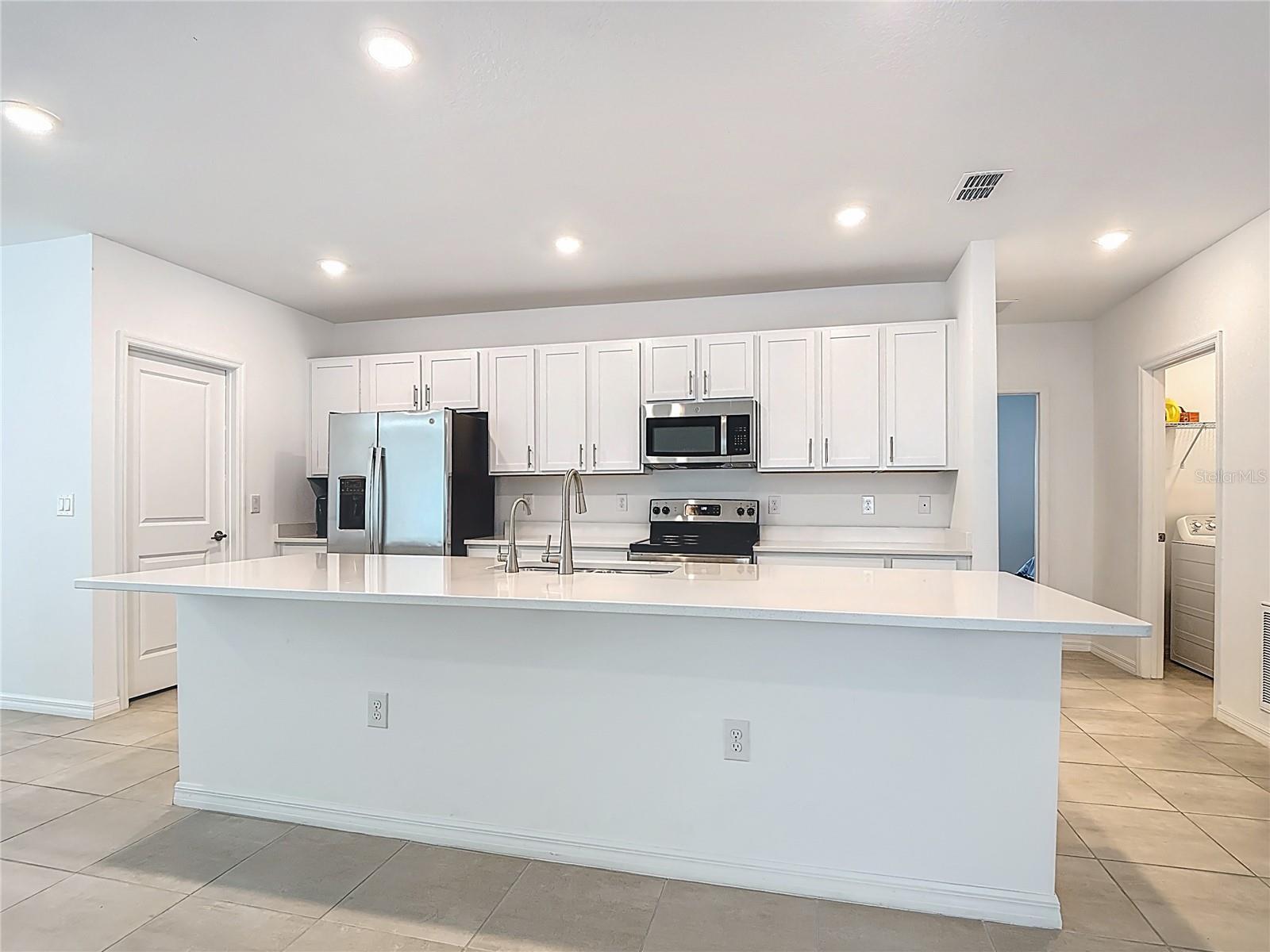 Image 4 of 56 For 243 Amber Way