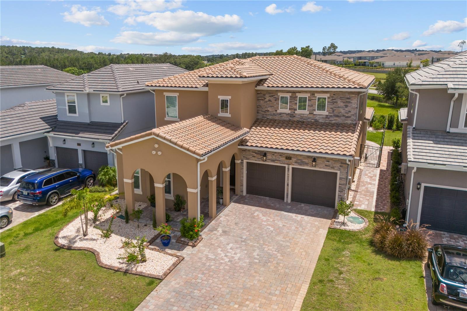 Image 3 of 66 For 16131 Volterra Point