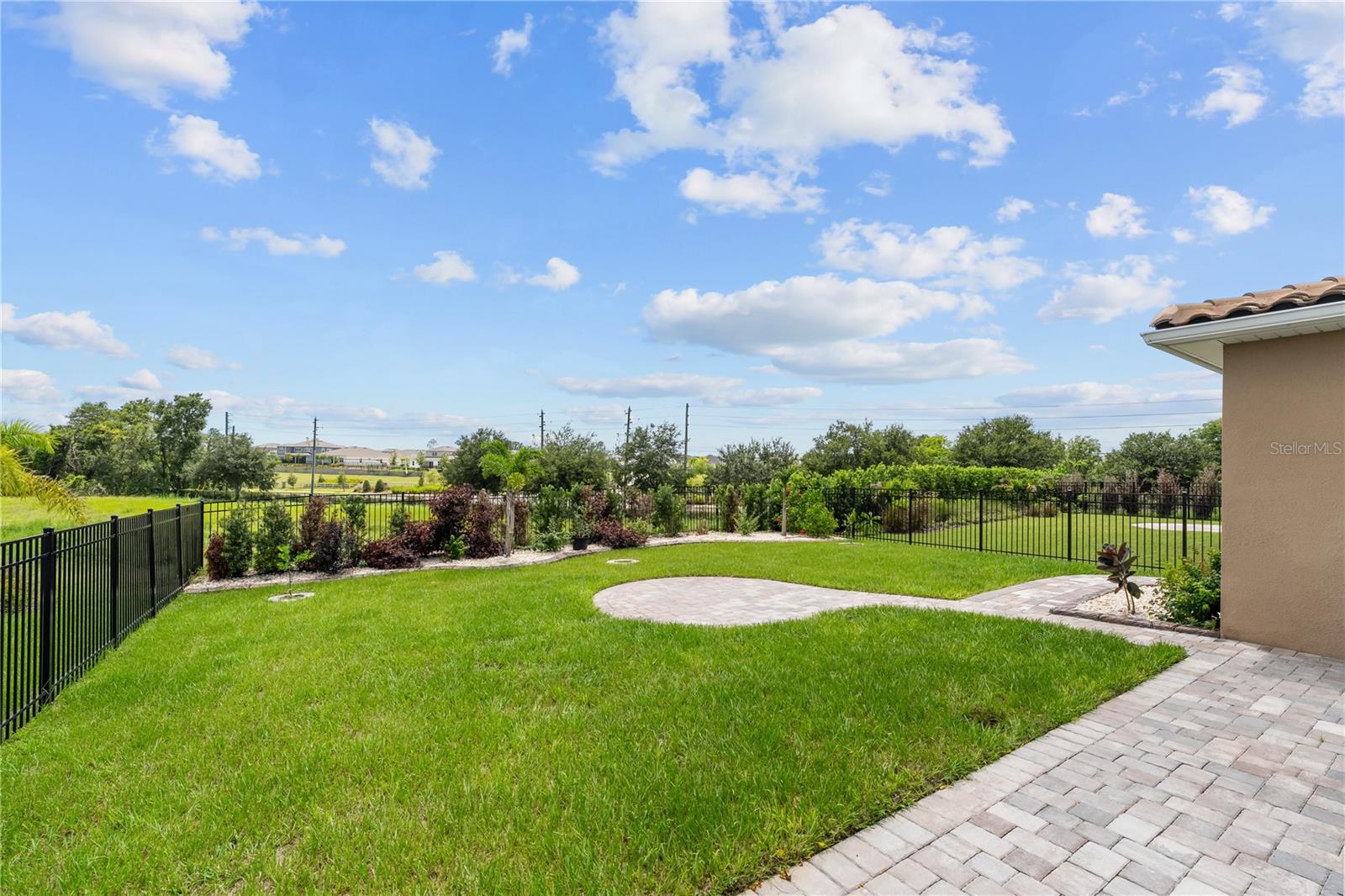 Image 46 of 66 For 16131 Volterra Point