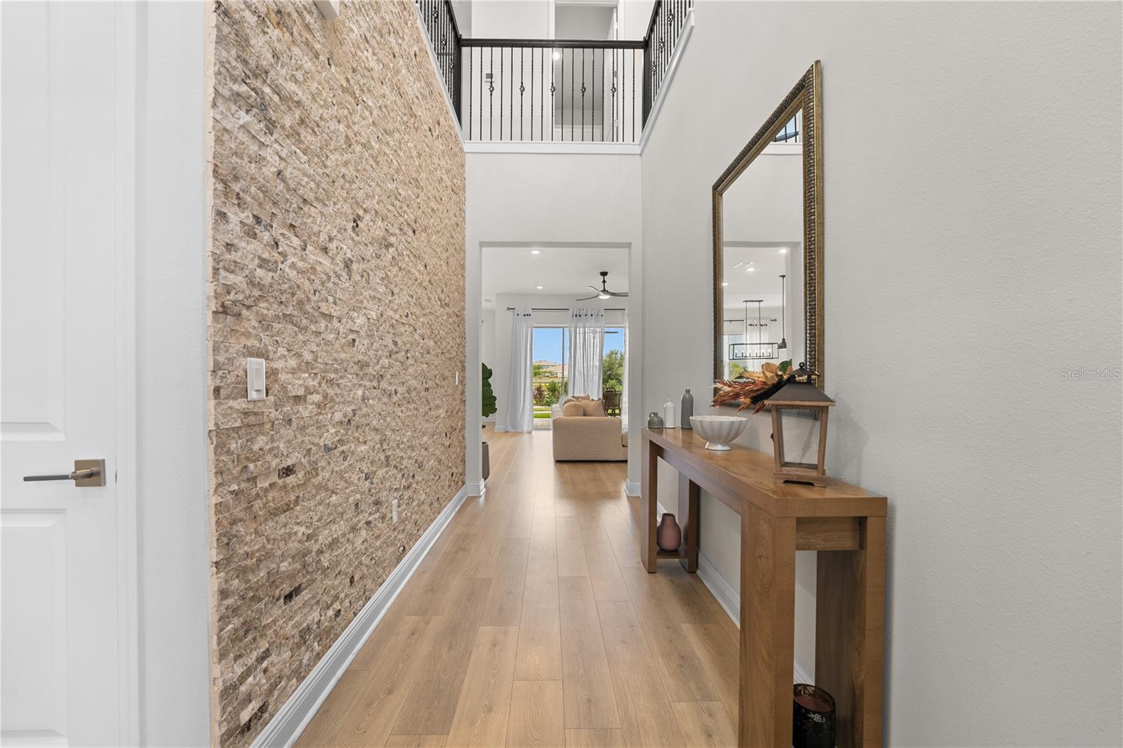 Image 9 of 66 For 16131 Volterra Point