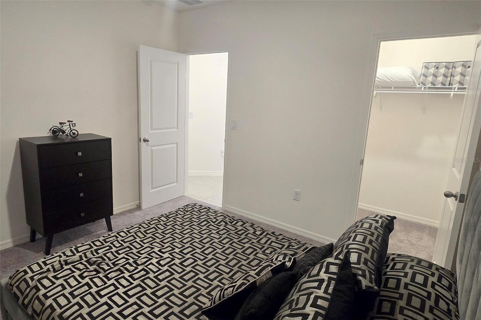Image 17 of 41 For 5539 Maddie Drive