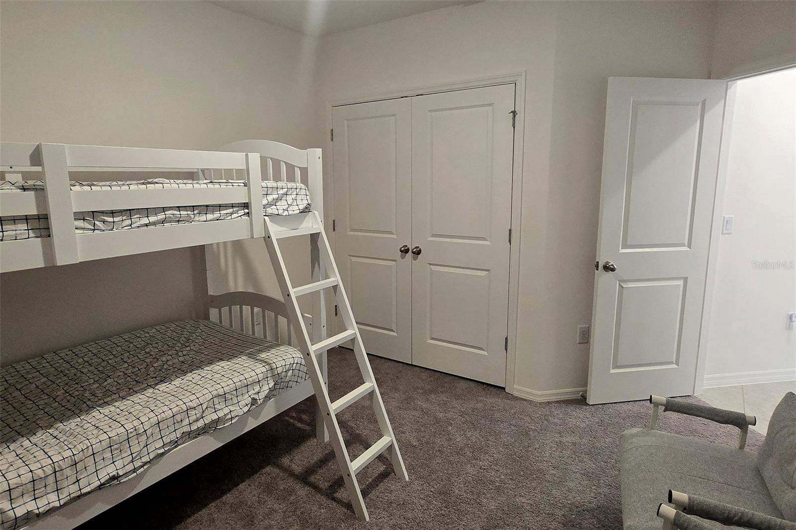 Image 20 of 41 For 5539 Maddie Drive