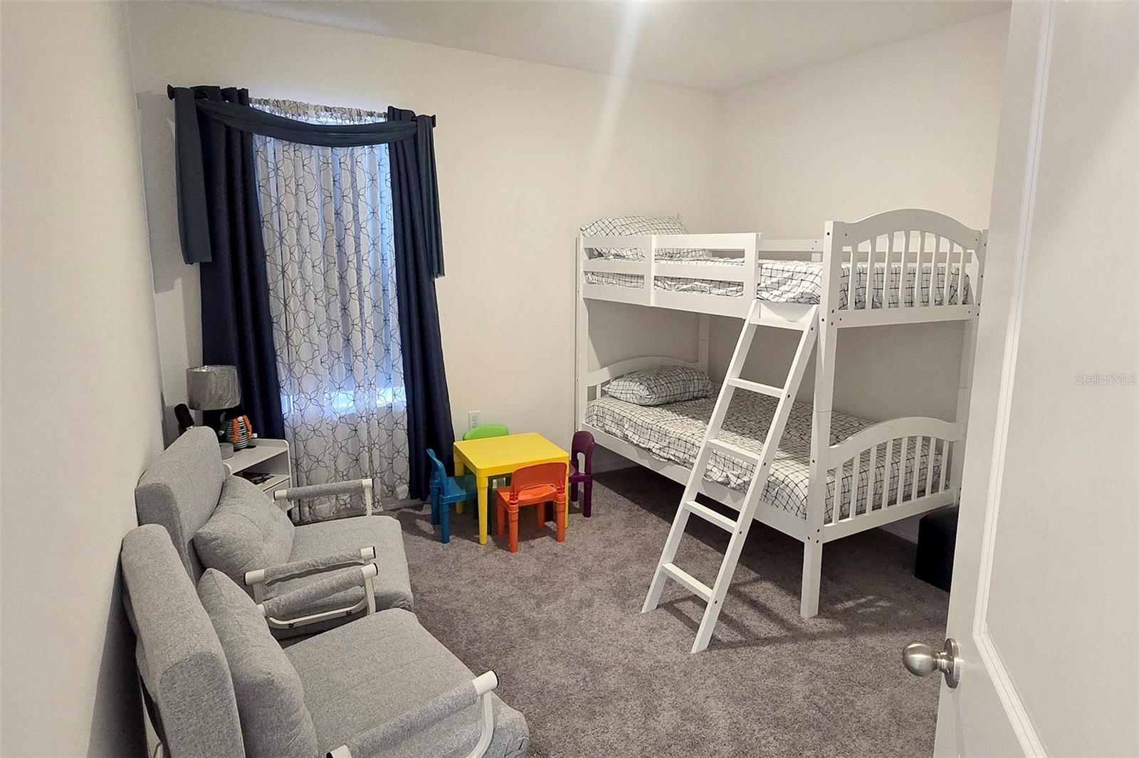 Image 21 of 41 For 5539 Maddie Drive