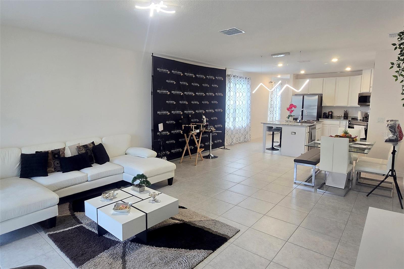 Image 30 of 41 For 5539 Maddie Drive