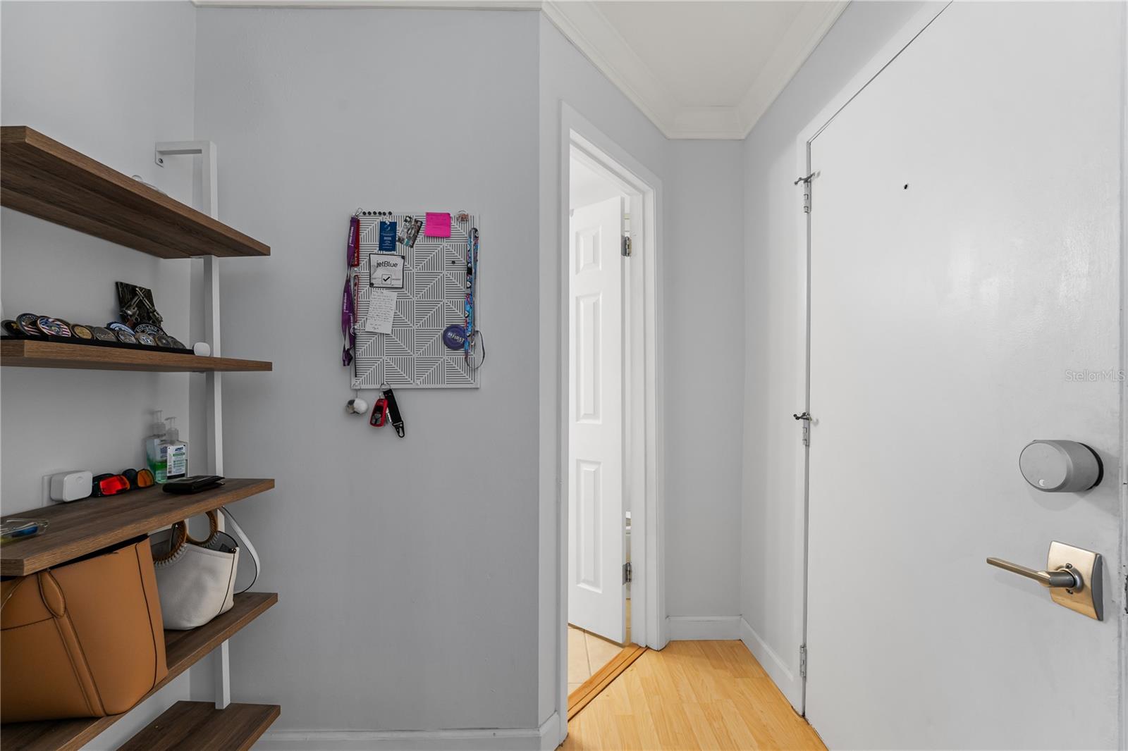 Image 21 of 43 For 1120 Portland Avenue 7