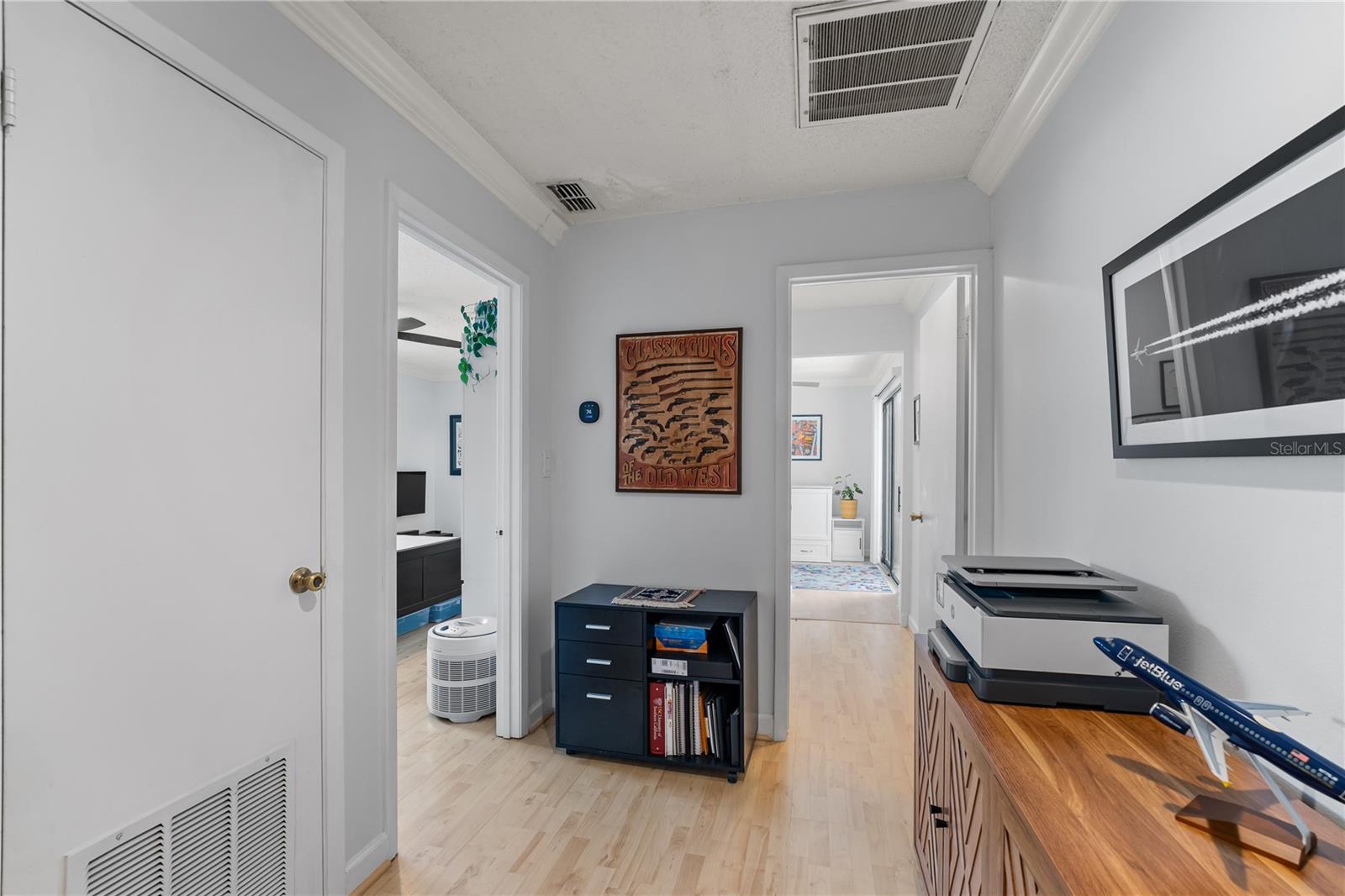 Image 26 of 43 For 1120 Portland Avenue 7