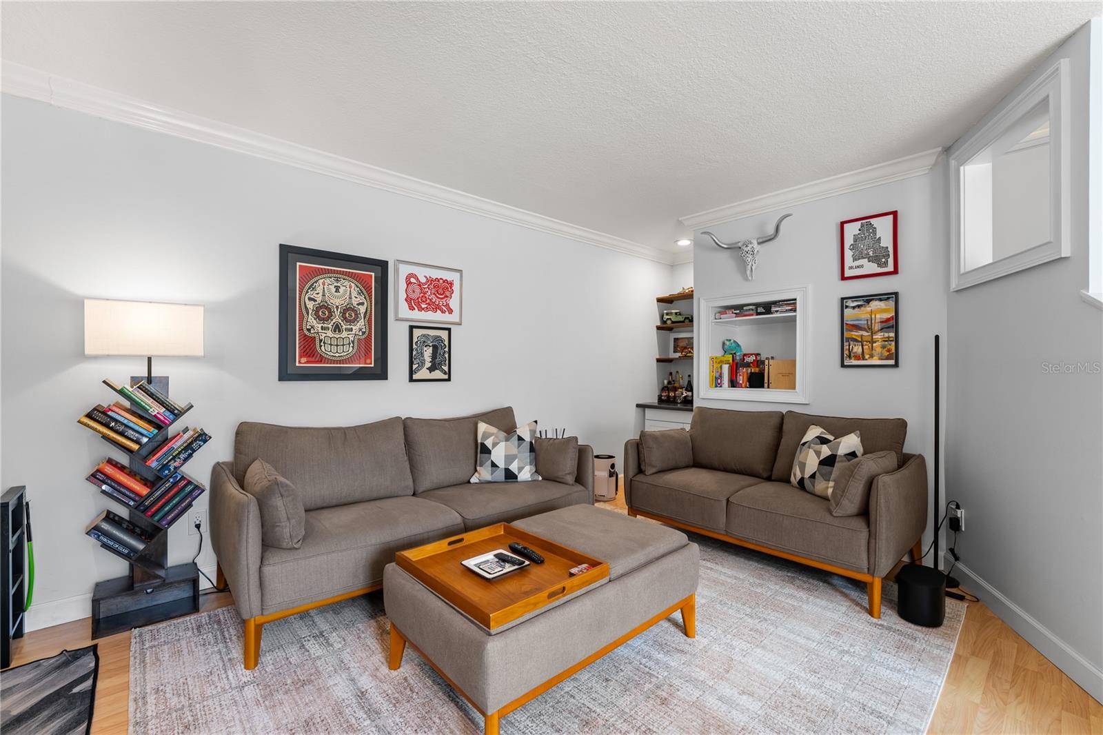 Image 4 of 43 For 1120 Portland Avenue 7