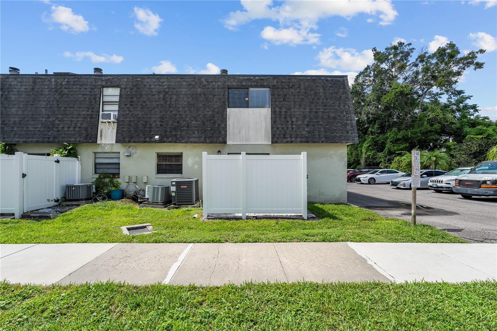 Image 41 of 43 For 1120 Portland Avenue 7