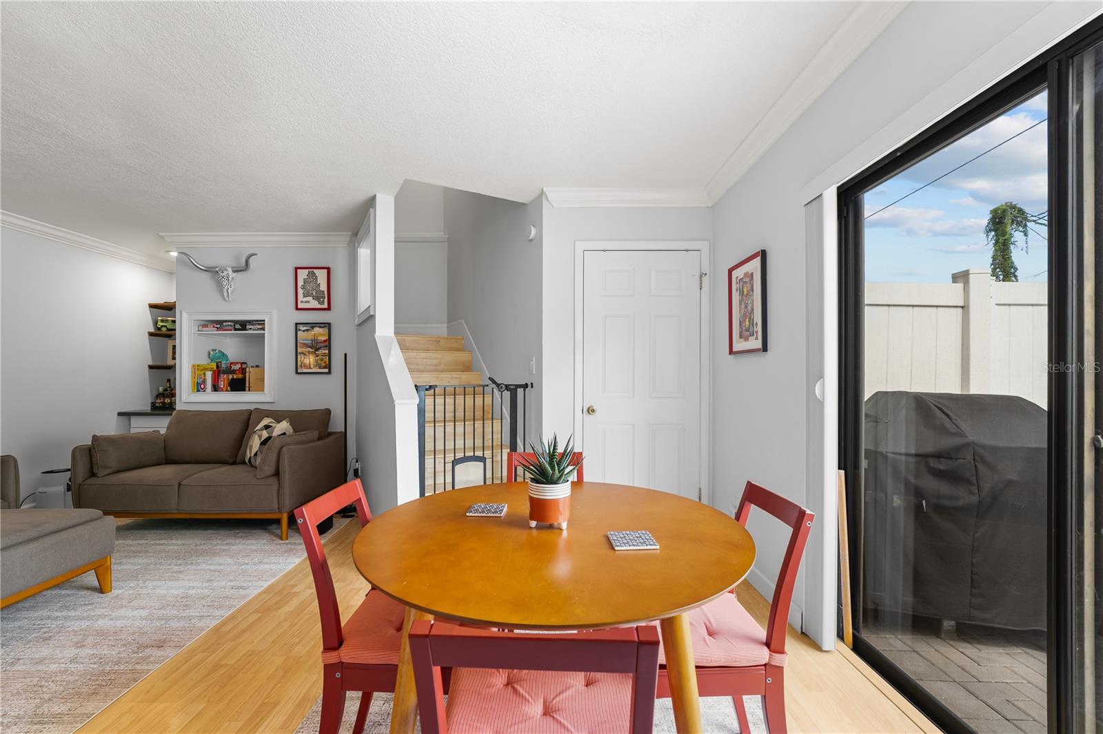 Image 5 of 43 For 1120 Portland Avenue 7
