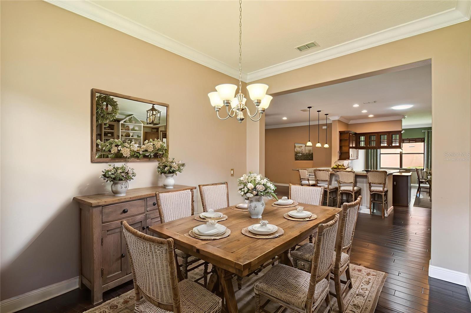 Image 28 of 72 For 448 Fountain Valley Ln