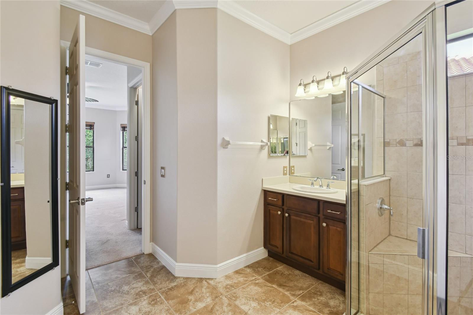 Image 39 of 72 For 448 Fountain Valley Ln