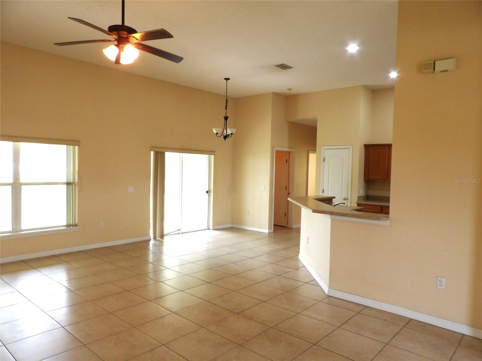 Image 12 of 40 For 3074 Bay Laurel Circle N