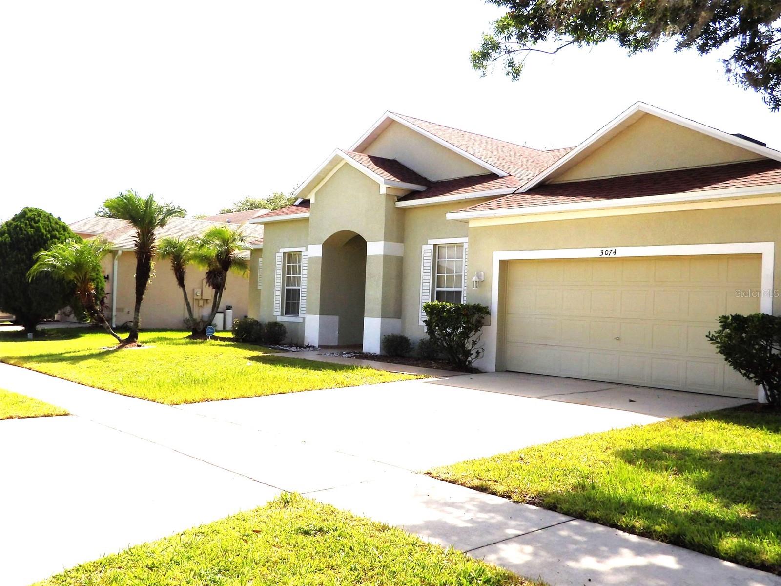 Image 3 of 40 For 3074 Bay Laurel Circle N