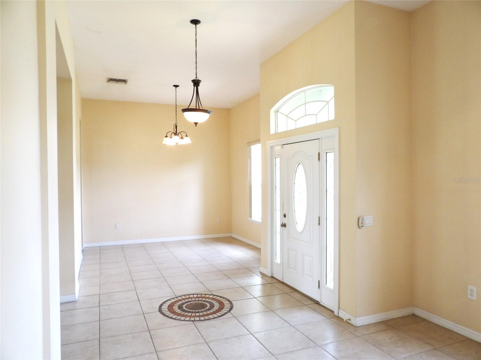 Image 5 of 40 For 3074 Bay Laurel Circle N