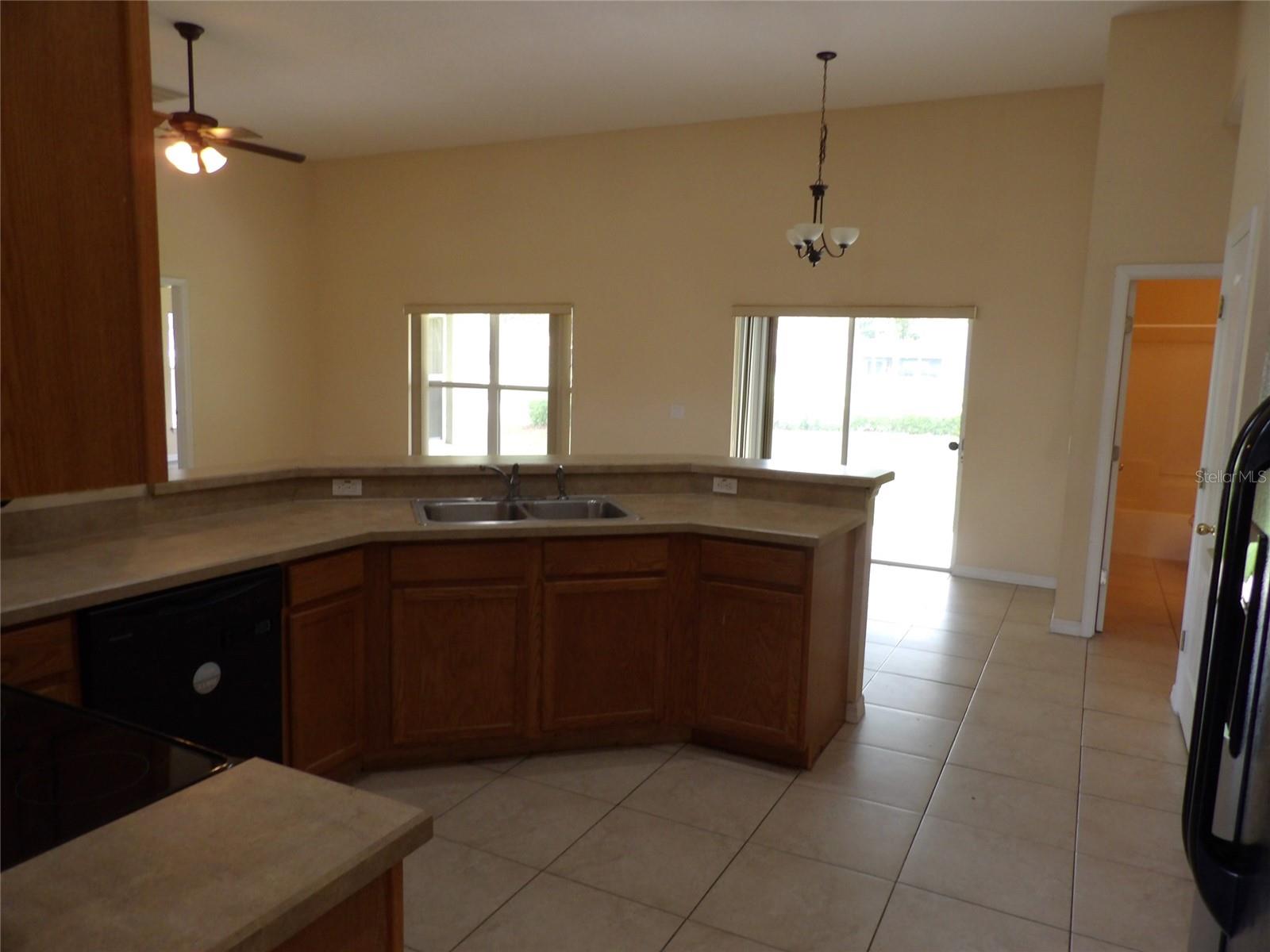 Image 8 of 40 For 3074 Bay Laurel Circle N